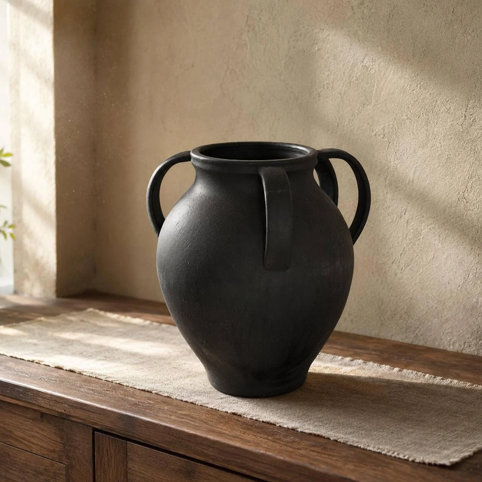 Jarrón de Cerámica Jarrón Florero Vasija Centro de Mesa con Forma Clásica de y Textura Artesanal Acabado Mate Sobrio Adecuado para Composiciones Florales Sala Repisa Entrada, Negro