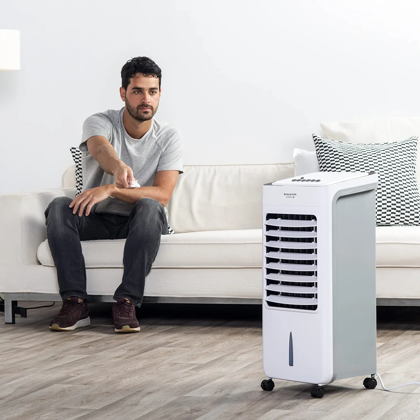 Taurus R850 Ventilador humidificador, 7 L, Temporizador 7h, Mando a Distancia, 3 velocidades