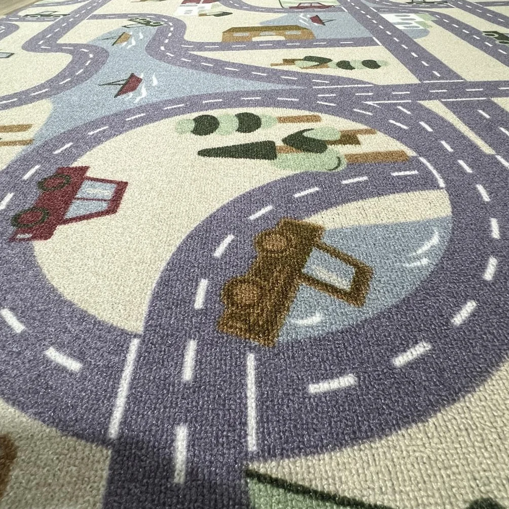 Alfombra Infantil Poble – diseño de Pueblo en Nylon Resistente– Ideal para Jugar con Coches– Segura, Lavable y Llena de Aventuras (200 x 200 cm)