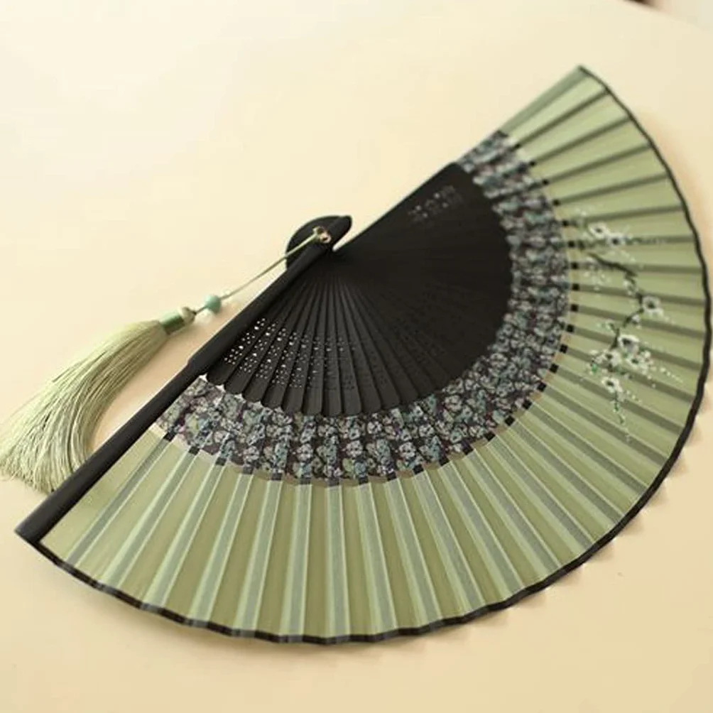 Abanico plegable de verano de 6 pulgadas con borlas, ventilador femenino portátil diario ((B, talla única)