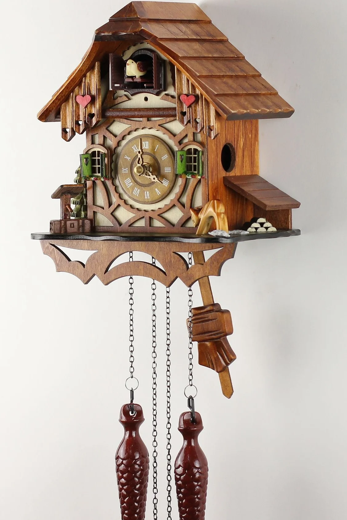 Reloj de cuco de la Selva Negra de madera auténtica con mecanismo de cuarzo con funcionamiento a pilas y sonido de cuco. Mecanismo musical, 24 cm de Uhren-Park Eble - Eble -Fachwerkhaus