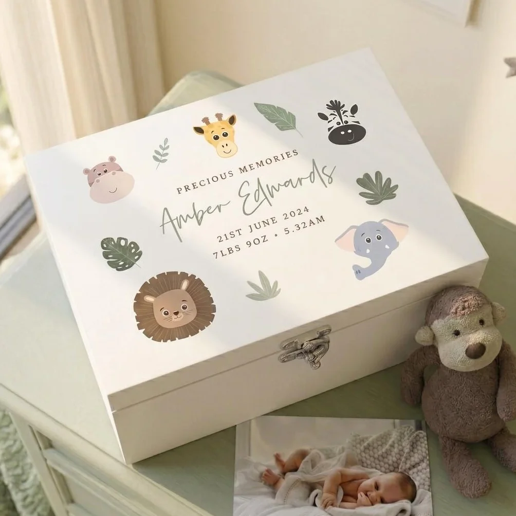 Caja de recuerdos personalizada de madera blanca con animales de la selva | Baby Shower, nuevo bebé | 27 x 19 x 14 cm