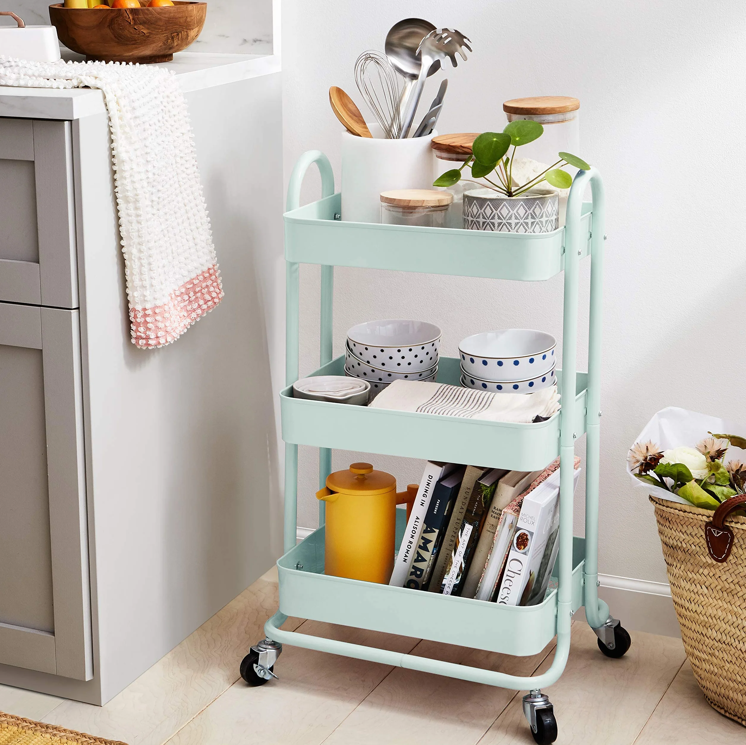 Amazon Basics Carrito de cocina multiuso tres niveles con ruedas verde menta