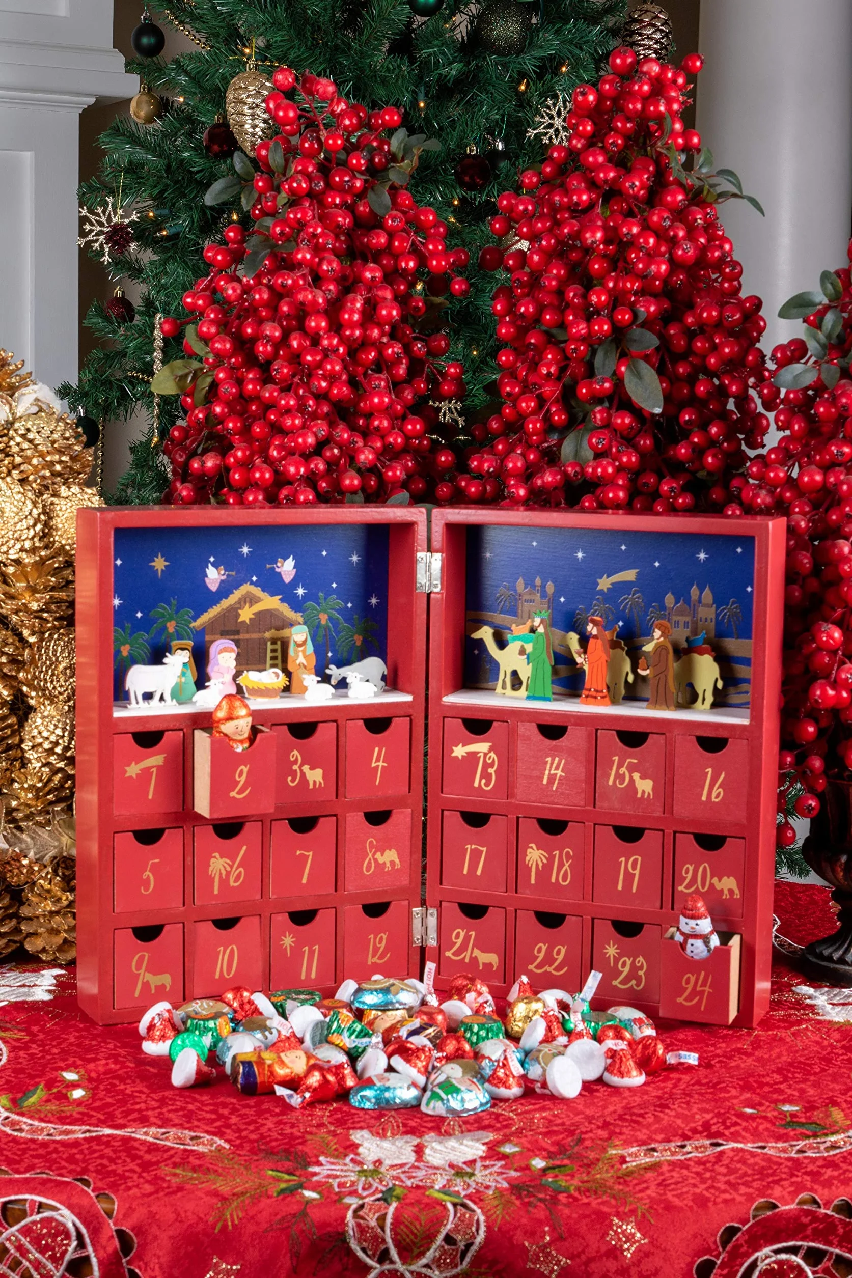 Clever Creations - Calendario de Adviento con Forma de Libro - Belén con niño Jesús y los 3 Reyes Magos - Madera Robusta - 21 x 5,1 x 25,4 cm