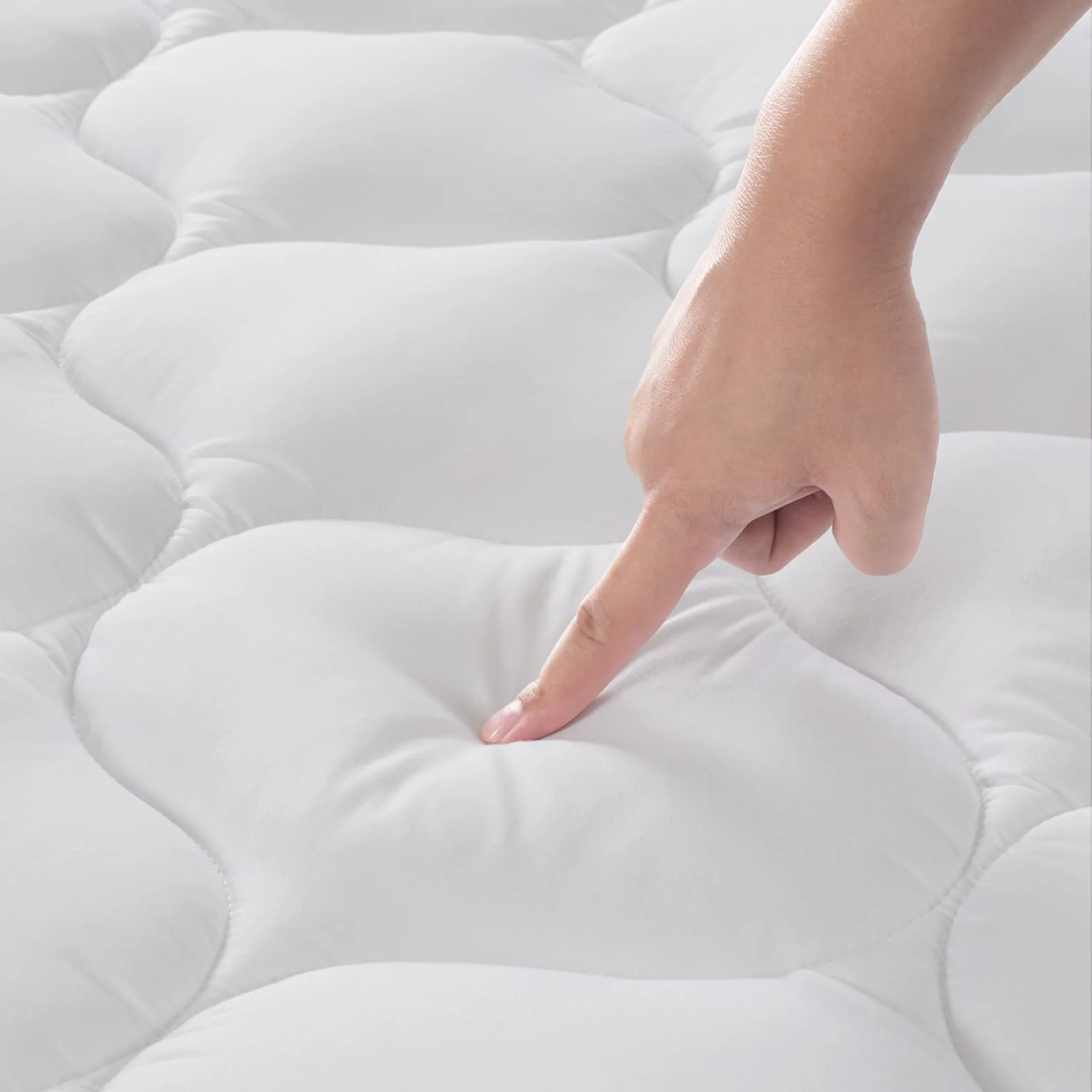 DUANDUAN Topper para colchones, 160 x 200 cm, suave topper, cubrecolchón con bolsillos profundos, protector de colchón lavable a máquina, color blanco