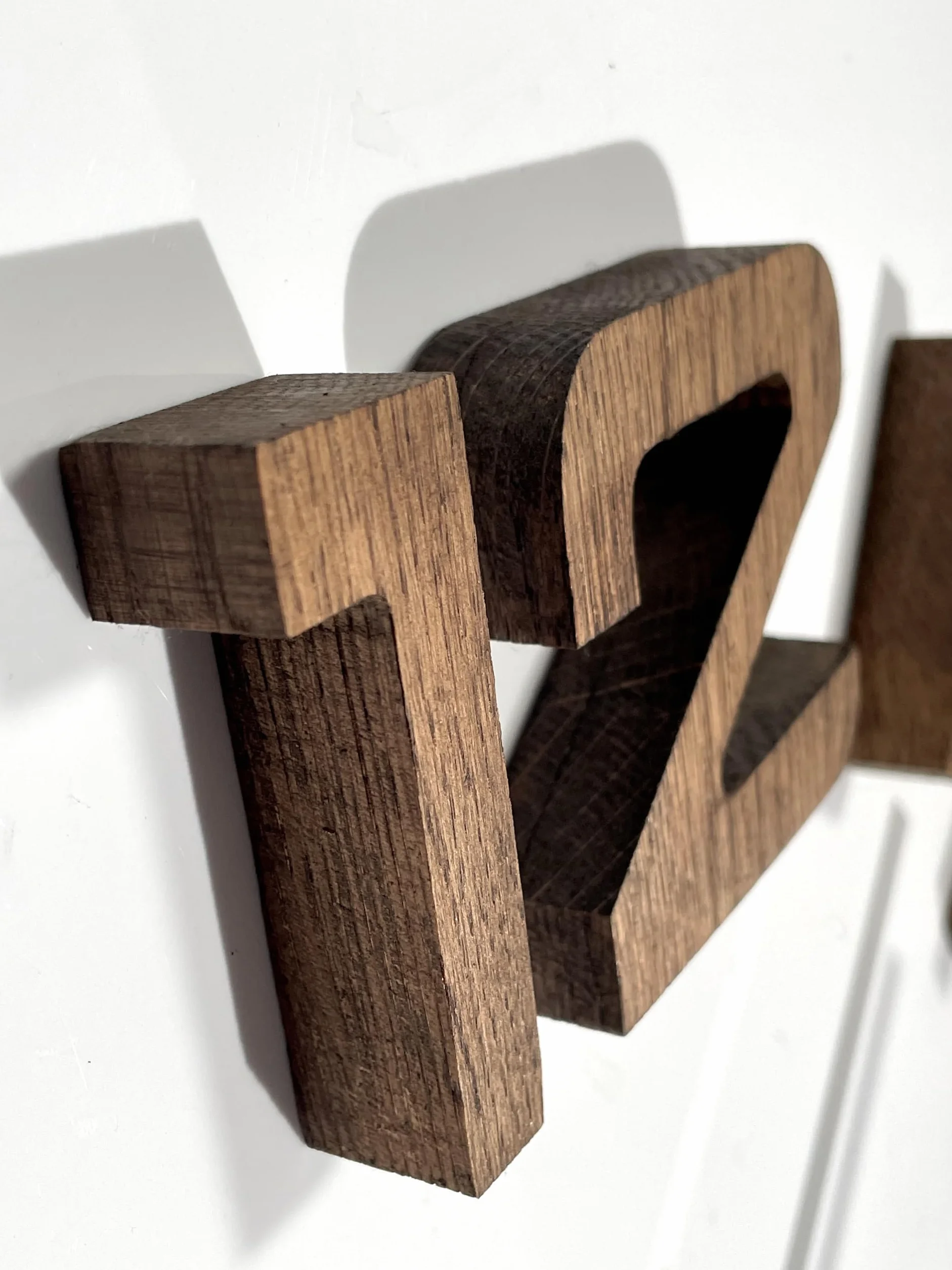 Relojes de pared 3D DIY madera roble grande reloj de pared 50-75 cm 3D reloj de pared diseño moderno EKO relojes de pared decoración relojes para oficina, salón, dormitorio, artículo decorativo, reloj