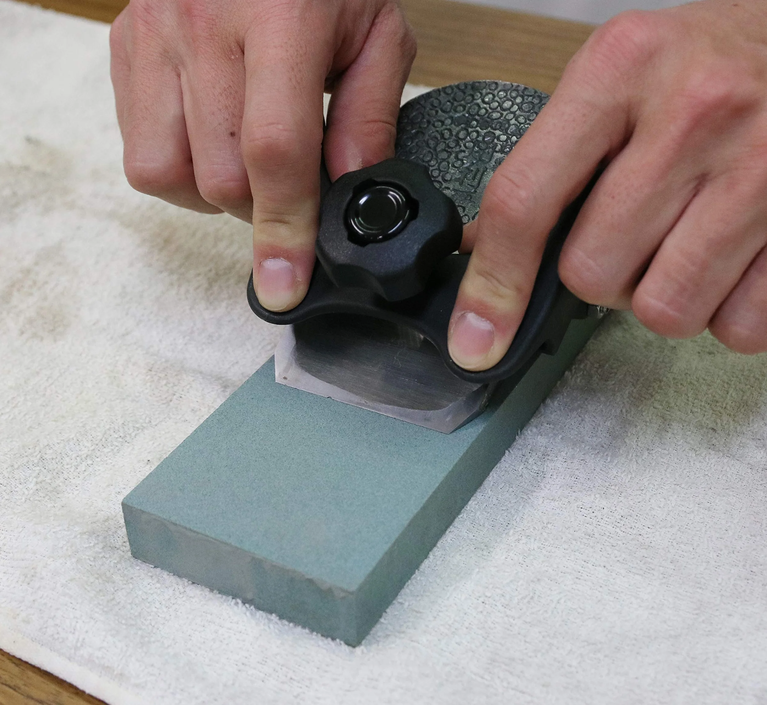 KAKURI Guía de afilado para cinceles y hojas de aviones, guía de afilado japonesa para herramientas de carpintería, fabricada en Japón