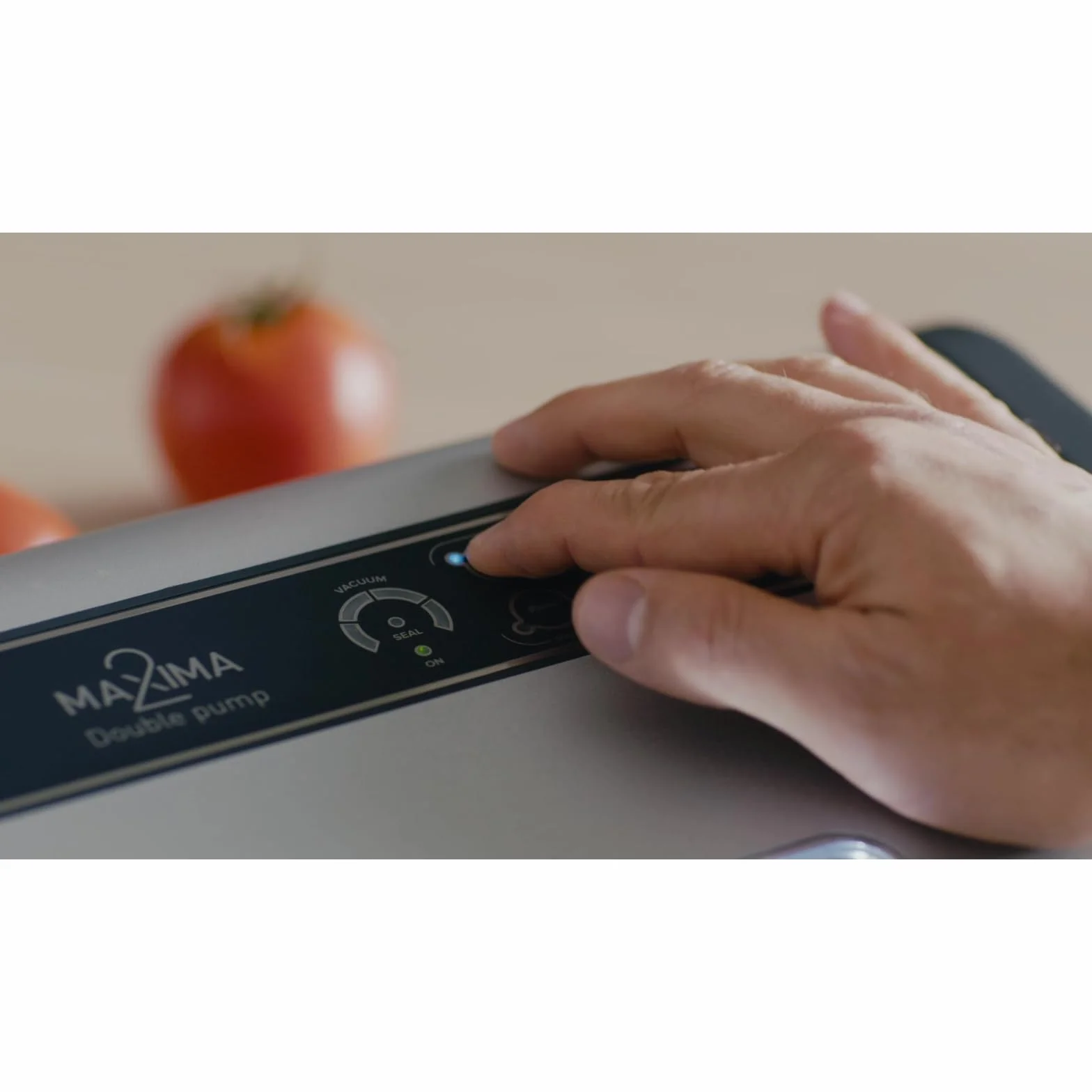 Magic Vac Maxima 2, Máquina Envasadora al Vacío Multifunción para Bolsas al Vacío, Sellado Profesional para Cocinar, Marinar, Sistema Patentado Hecha en Italia, Color Plateado Negro