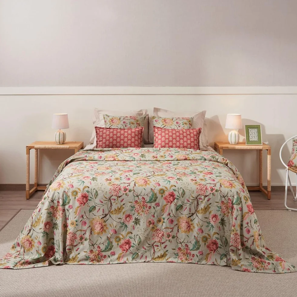 LA MALLORQUINA - Colcha Entretiempo - Casandra (Azul- Cama 135 cm - 230x260cm) Mezcla de Algodón. Ideal para la Cama o como para Cubrir el sofá