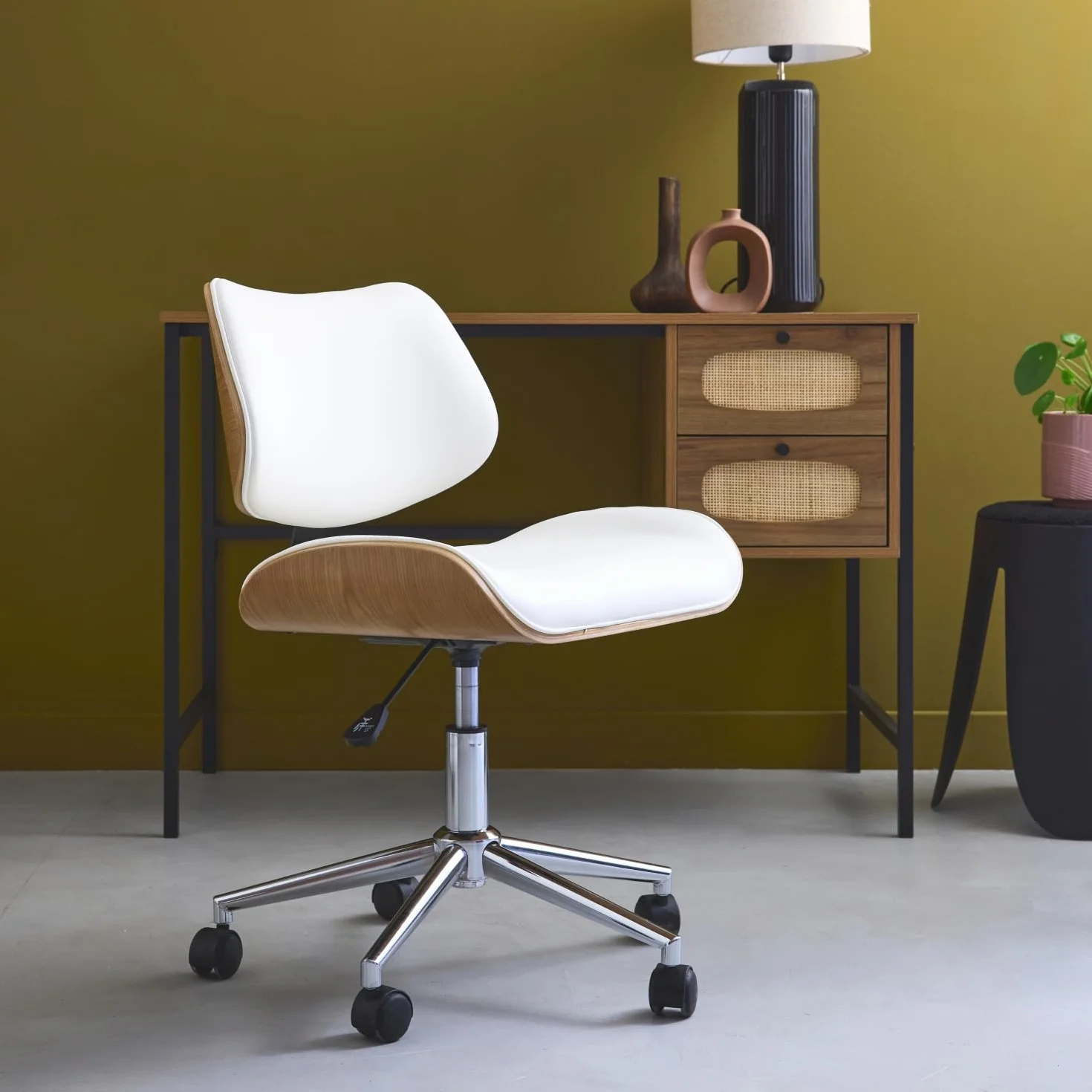 sweeek-Silla de Oficina con Ruedas, Madera Curvada y Acabado en Polipiel, Karen, Blanco, 52x53x88 cm