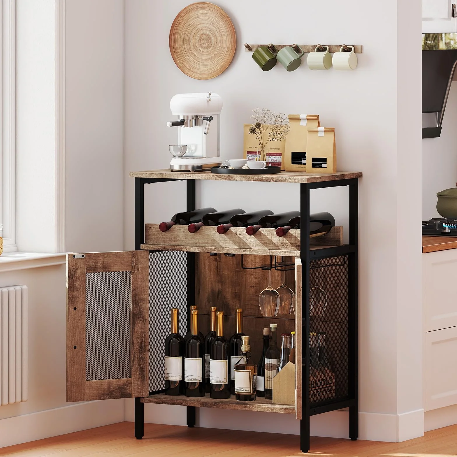GIANTEX Aparador Cocina para Vinos, Armario con Portabotellas y Portavasos Extraíble, 60 x 34 x 79 cm, Mueble de Almacenamiento con Puertas de Malla de Metal, para Salón, Comedor, Bar (Gris)