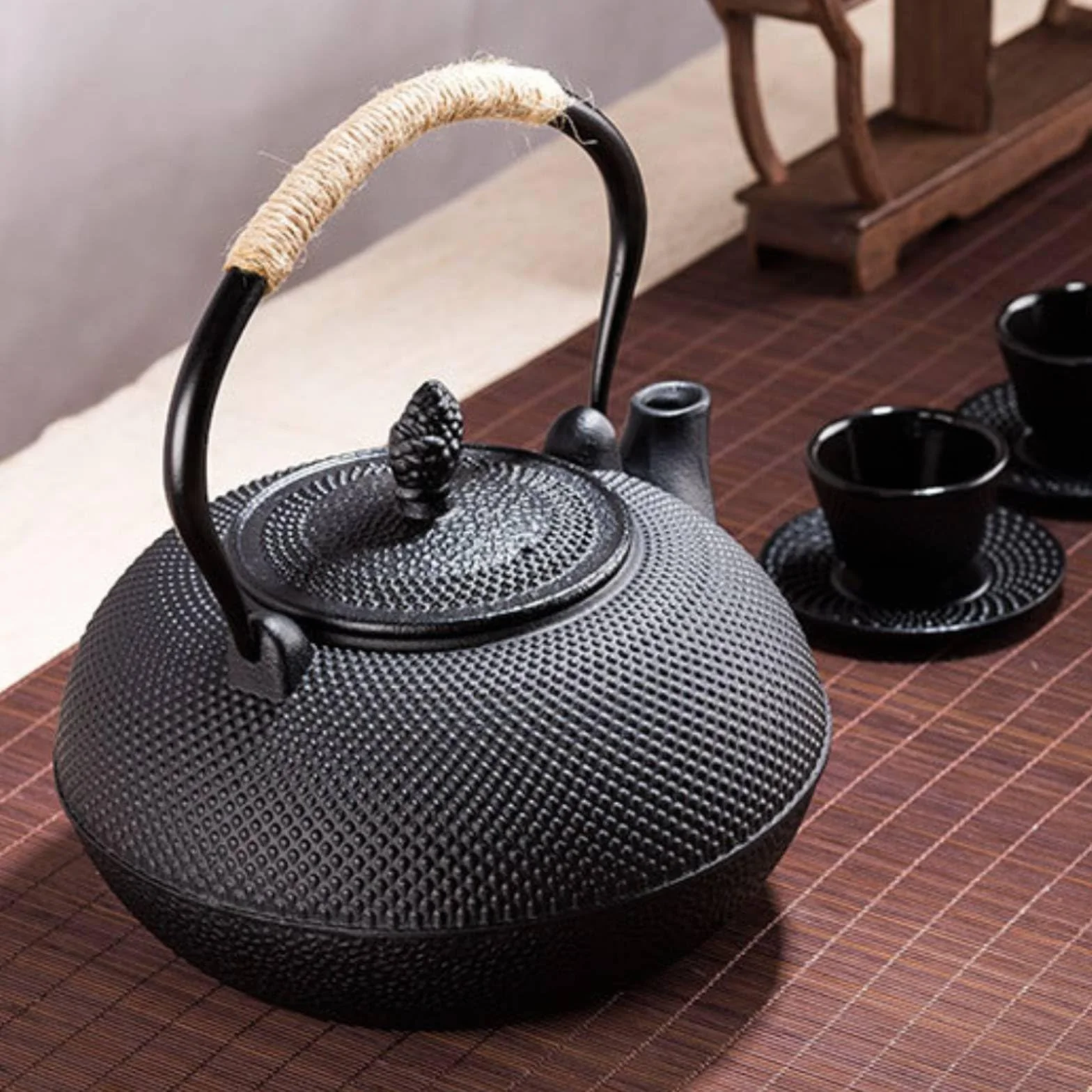 Tetera de Hierro Fundido Tetera Hervidor Kettle Jarra con Superficie Texturizada y Mango Antideslizante Adecuada para, Array, Negro, Tradicional Con Textura De Gránulos, 3.0L