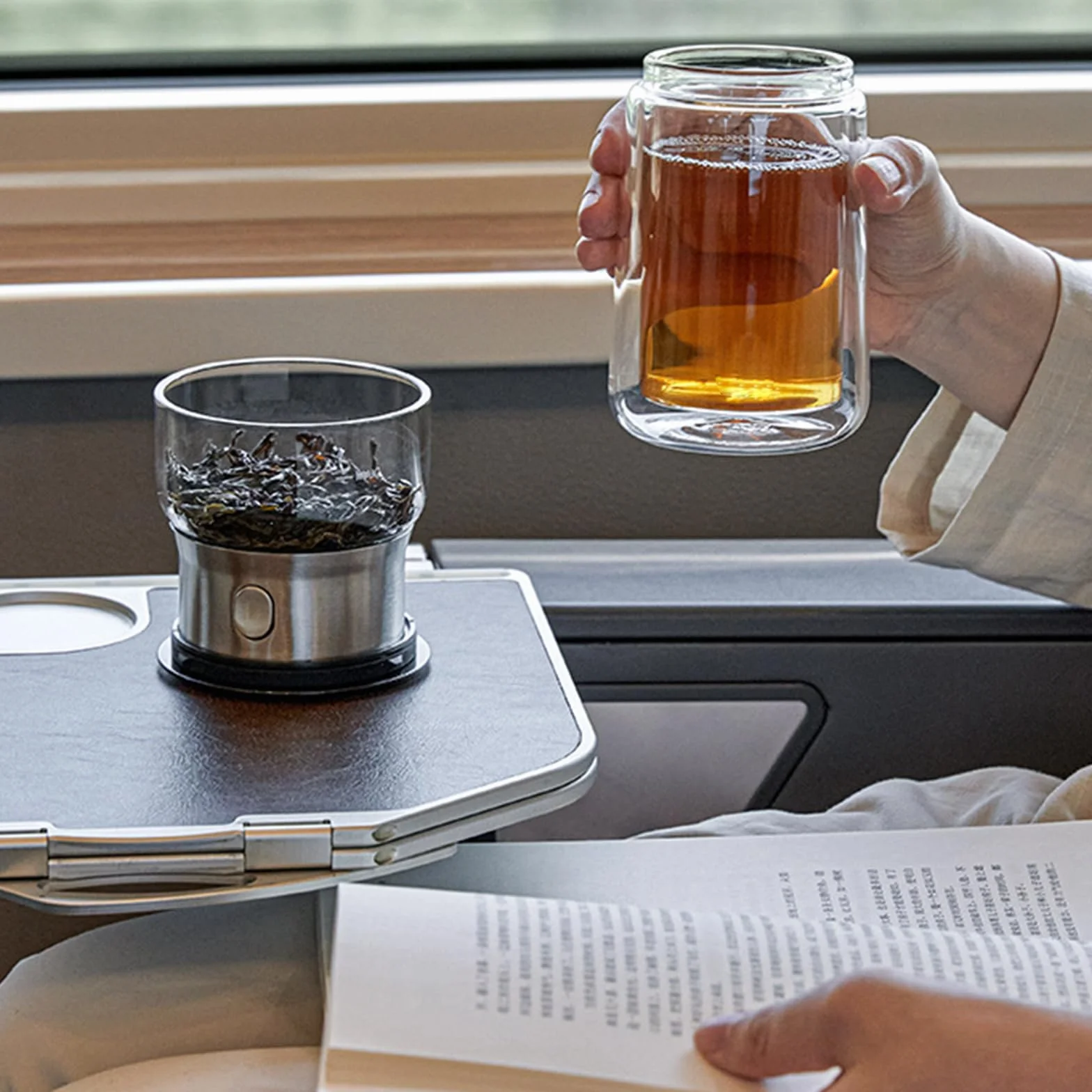 Infusor de té portátil de sola porción con estructura de preparación de grifo y plan de verificación de derrames para un excelente amante del té constantemente