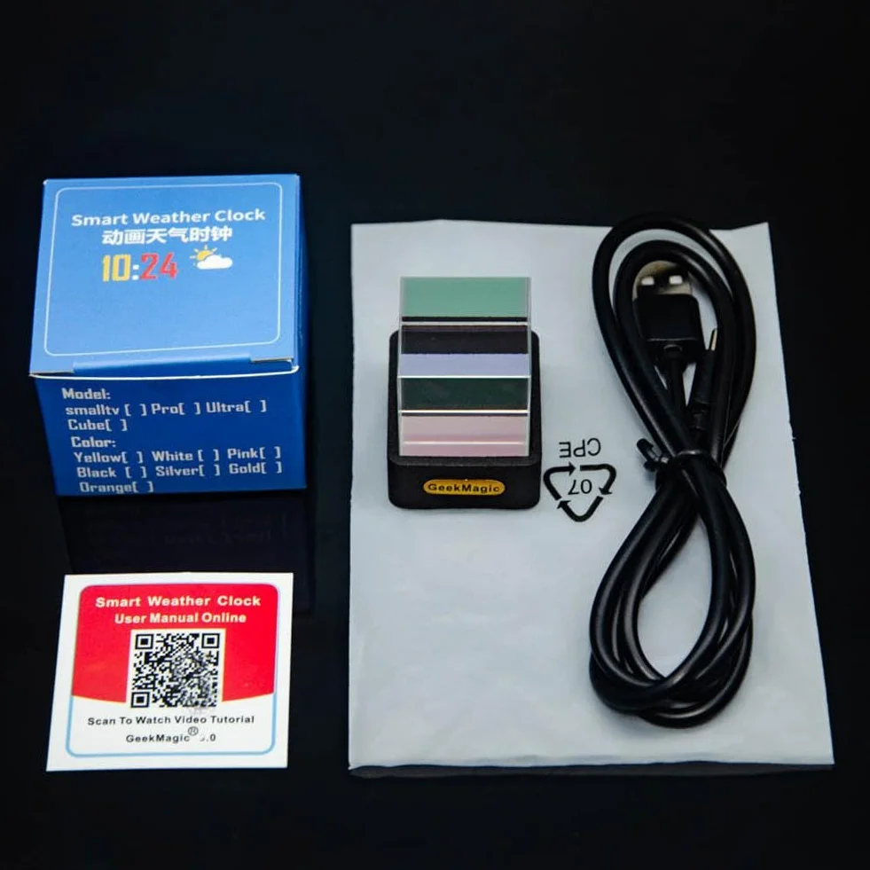 GeekMagic - Mini cubo holográfico 3D, pantalla de fotos 3D de cristal holográfico WiFi, estación meteorológica inteligente y reloj digital con animaciones GIF, marco de fotos electrónico, regalo