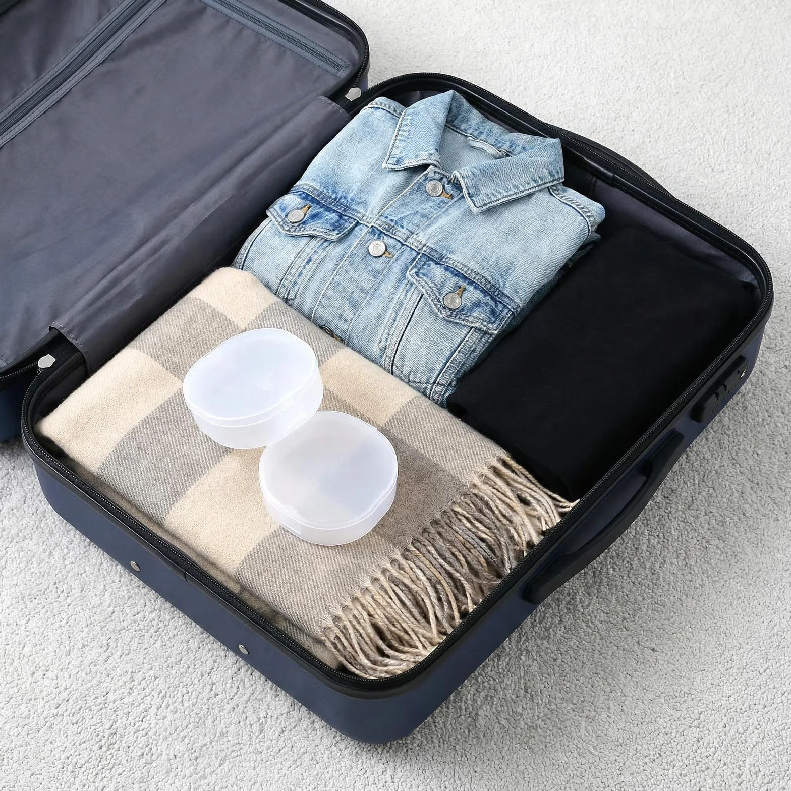 Qianyu 4 piezas portátil redondo soporte plástico cosméticos almohadillas de algodón contenedor de viaje dispensador esponja maquillaje transparente caja almacenamiento