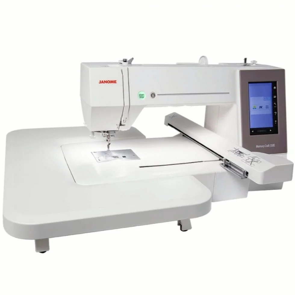 Janome MC 550E Máquina de bordar, incluye 4 bastidores, con una superficie de bordado de 360 x 200 mm