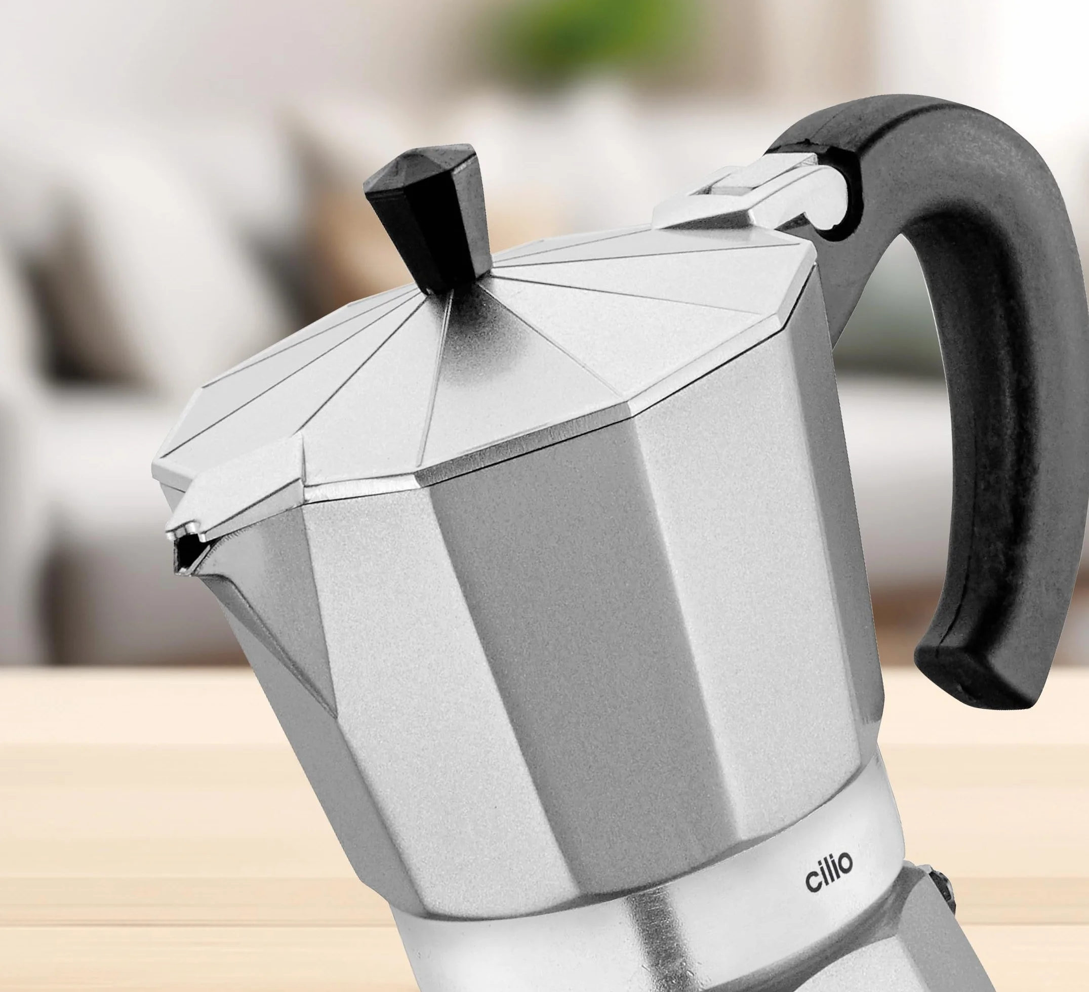 Cilio 273700 Classico - Cafetera eléctrica (6 tazas), diseño de cafetera italiana, color plateado y negro