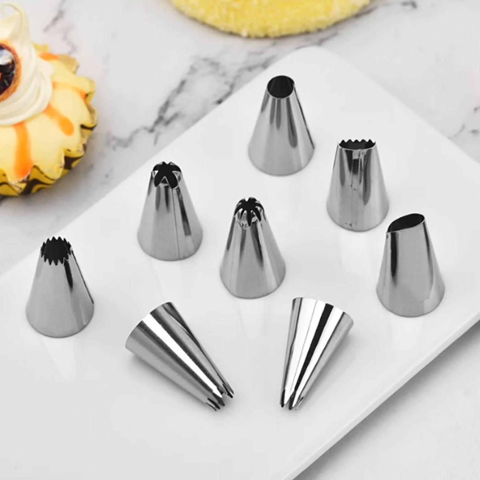 Juego de decoración Pasteles Acero Inoxidable 25 Piezas Completo con Caja Almacenamiento Herramientas for Hornear for Puntas pastelería Crema Mantequilla(Wei�)