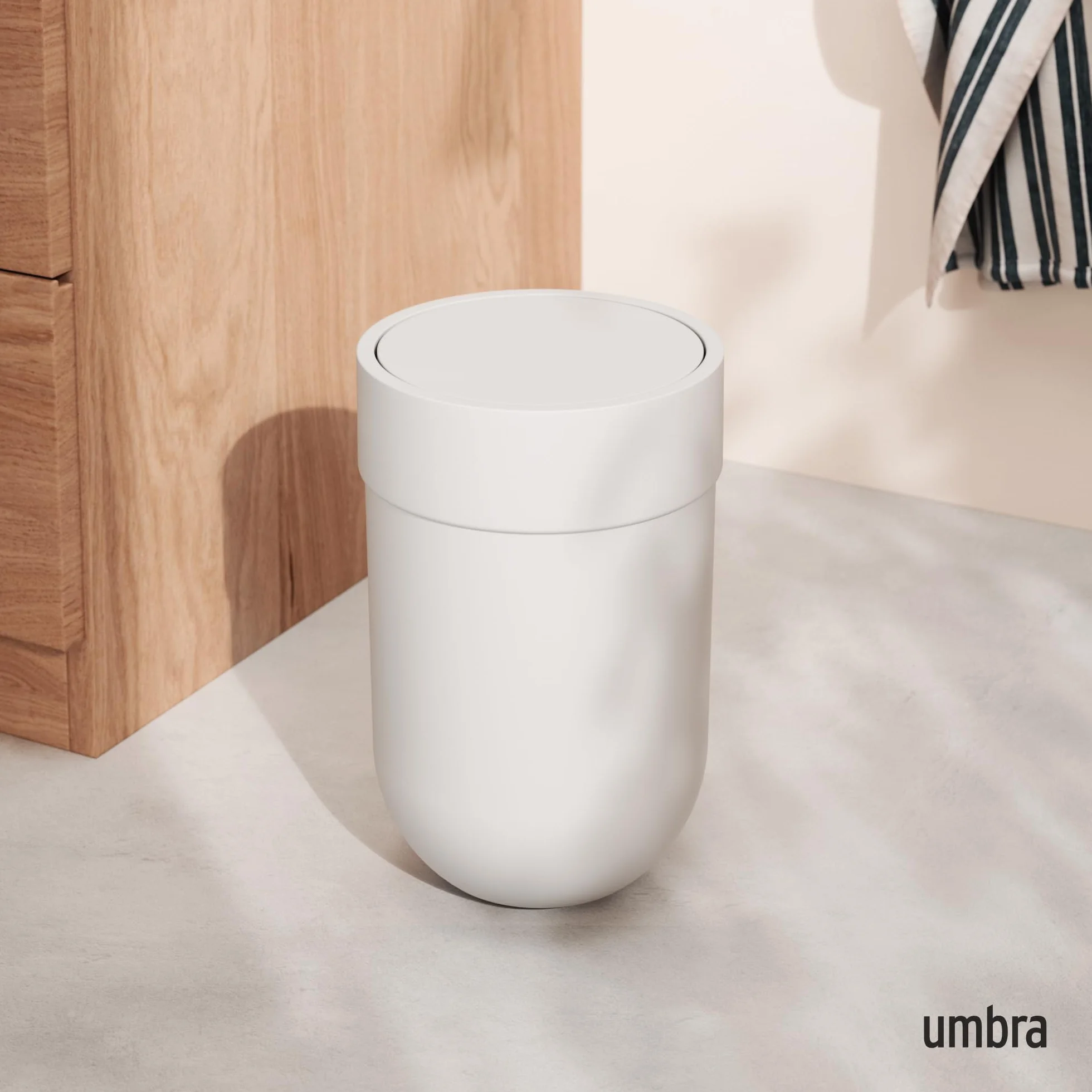 Umbra Touch Bote de basura para baño 6 litros Blanco