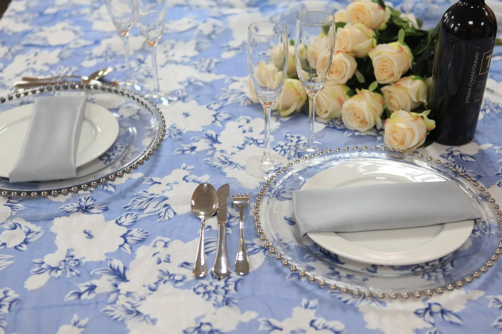 100 platos de cristal con cuentas plateadas, para eventos de Navidad, bodas, 33 cm de diámetro.