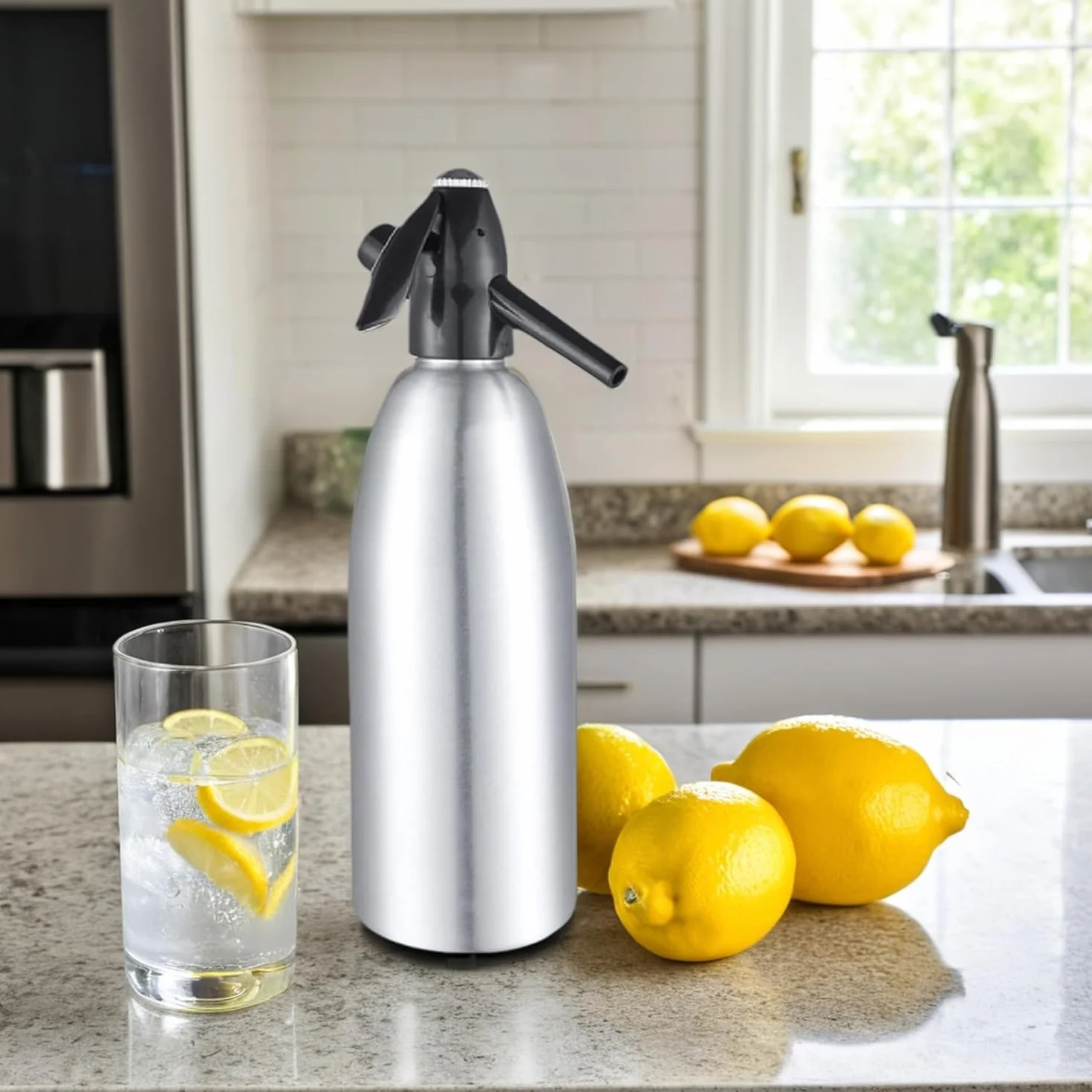 1L Botella de Sifón de Soda Profesional Aleación de Soda Soda Carbonatada Seltzer Creador de agua con regulador de presión para bebidas de jugo Cóctel(Silver)