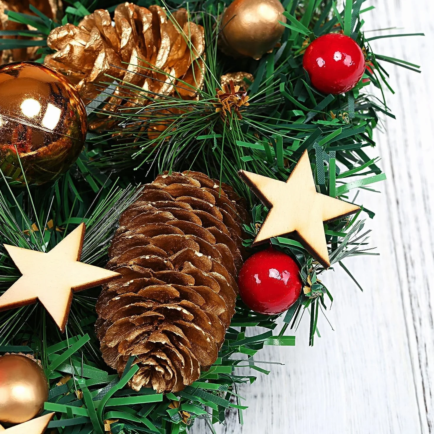 Naler Guirnalda de Corona de Navidad LED Puerta Decoración Navideña con Bolas Piñas Conos con Luz Blanca Cálida