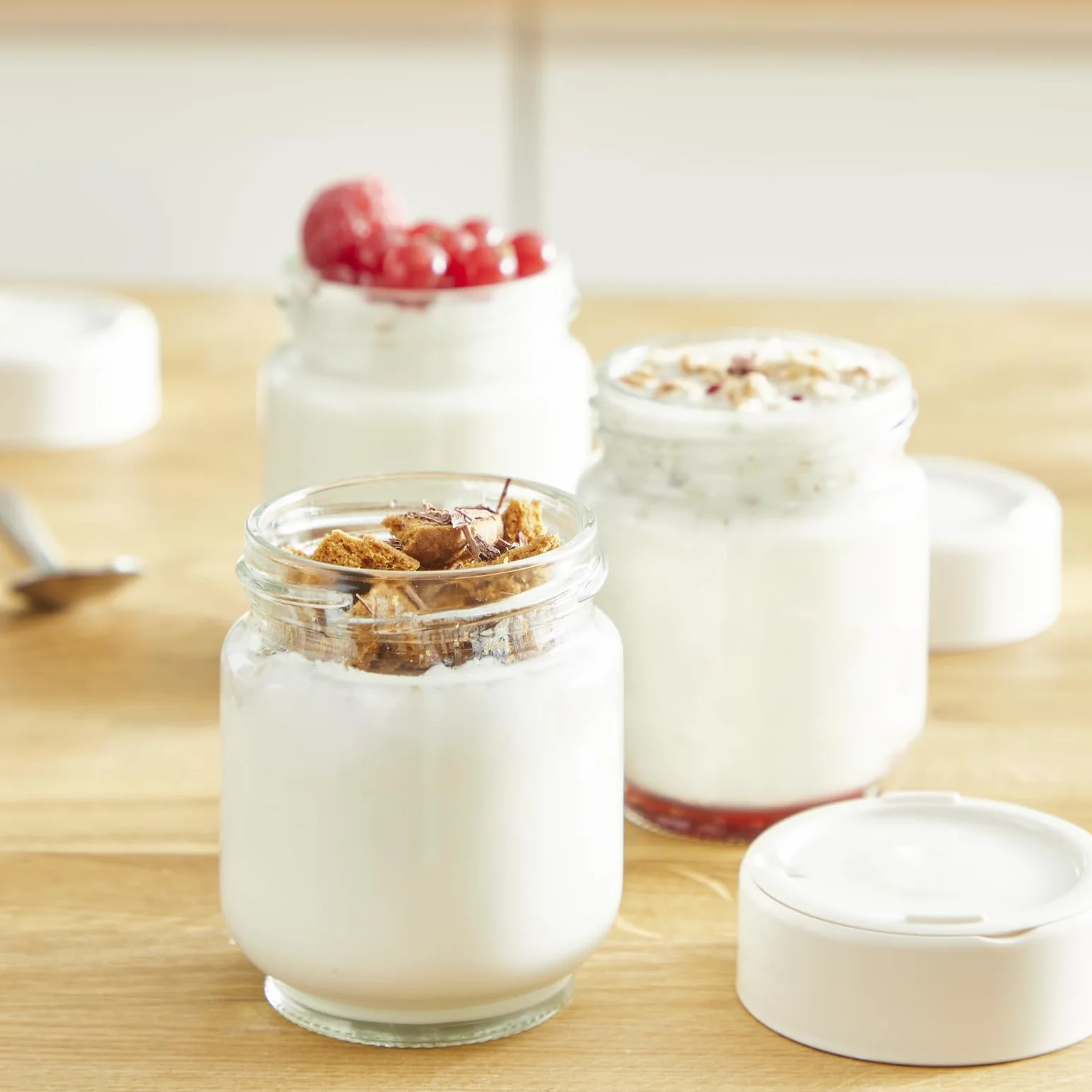 Moulinex Yogurteo - Yogurtera de 7 tarrinas de 160 ml, apta para el lavavajillas, con pantalla display de fácil uso, programable 15 horas, con recetario, función parada automática, YG231E32