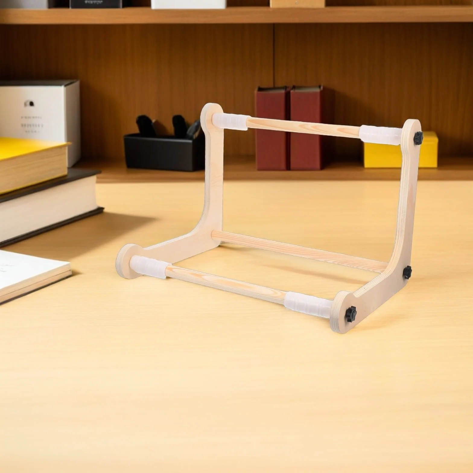 DOITOOL Soporte Ajustable para Aro de Bordar de Madera Maciza Soporte de Regazo y Mesa para Punto de Cruz Bastidor Portátil para Labores de Aguja y Tapices Adecuado para Manualidades y