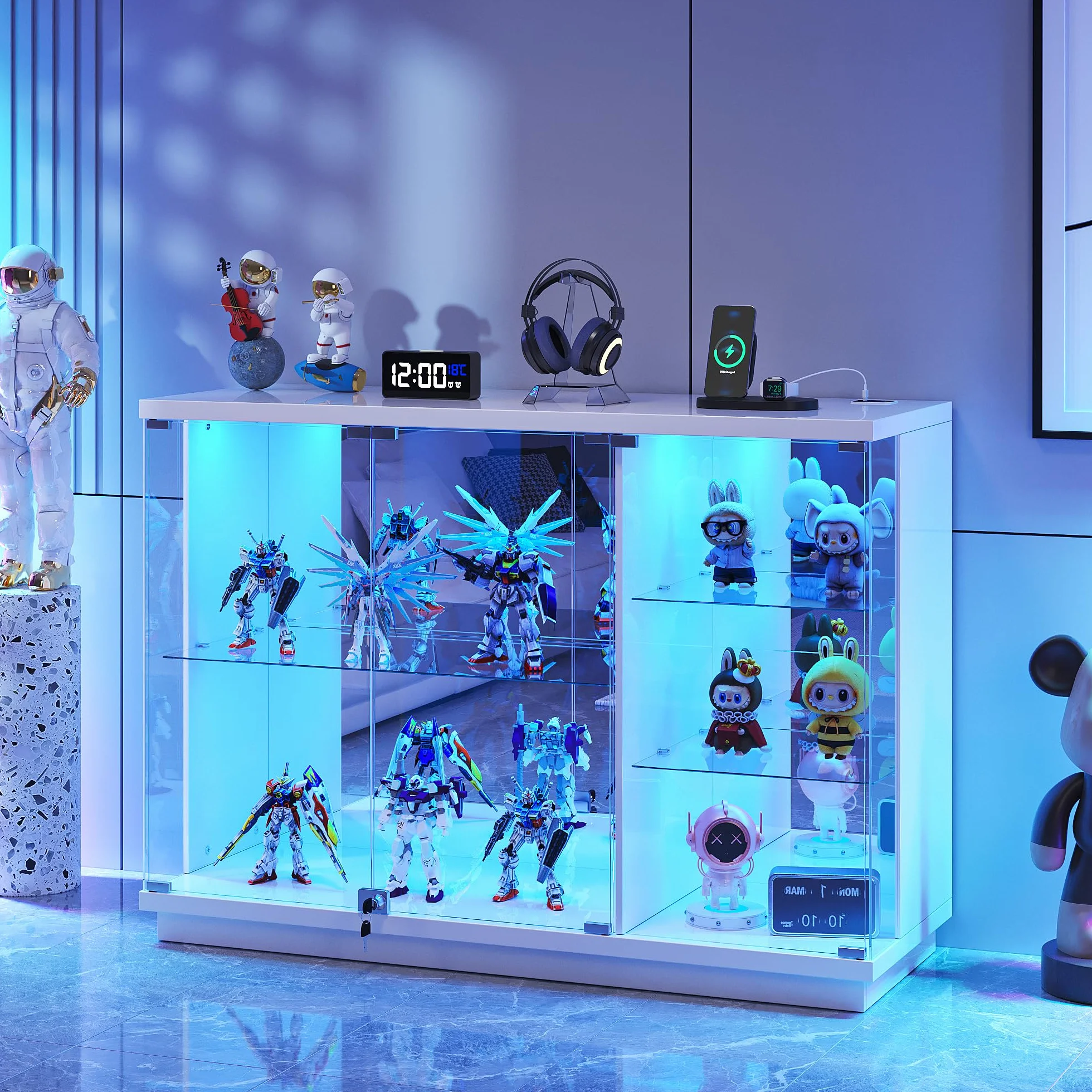 Vitrina Expositora con Iluminación LED: Puertas de Cristal con Cerradura Vitrinas con Sensores Inteligentes Vitrina Cristal de 3 Niveles para Salón,Dormitorio,Oficina o Estudio,