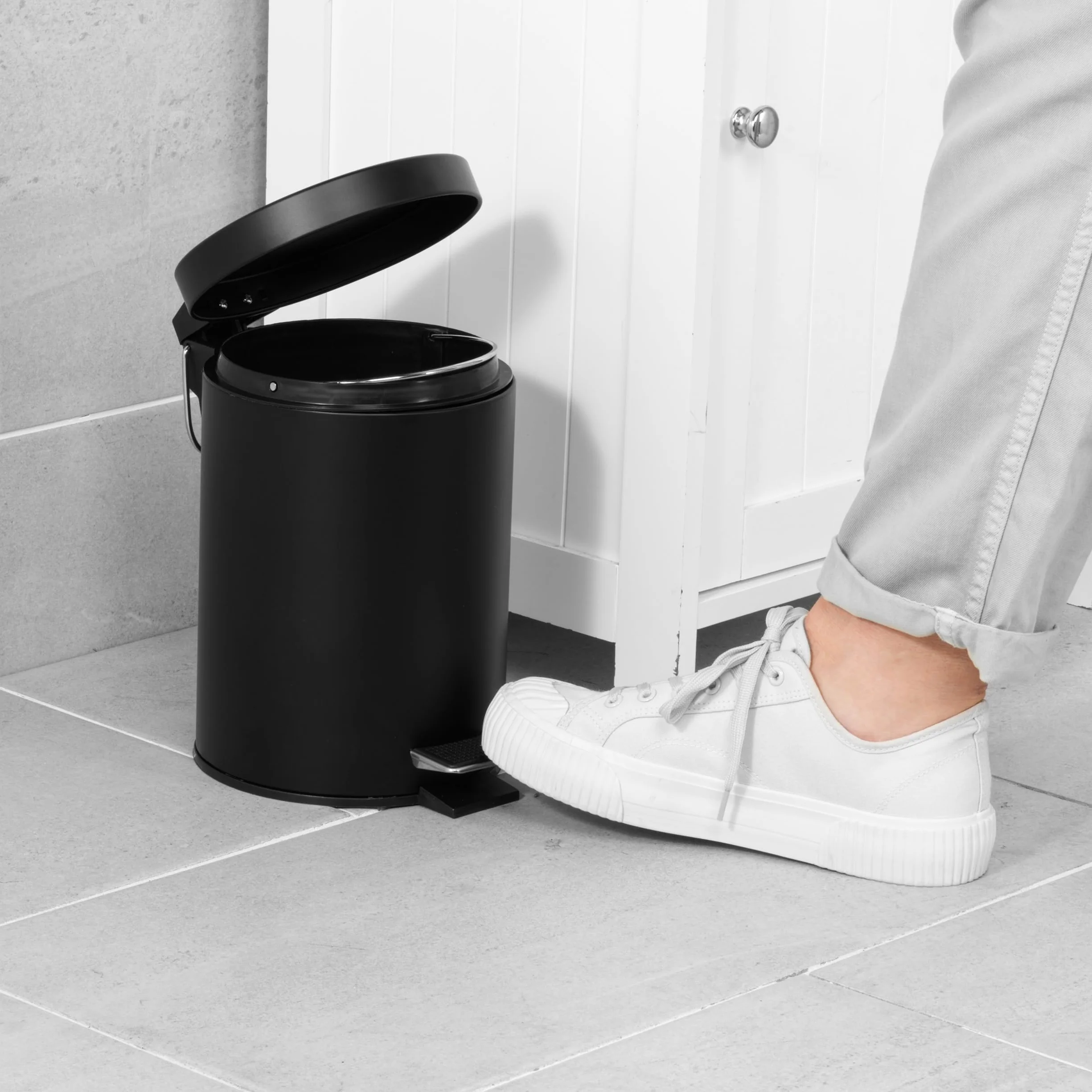 Beldray cubo de baño con pedal 3 L acero inoxidable tapa cierre suave cubo interior extraíble negro