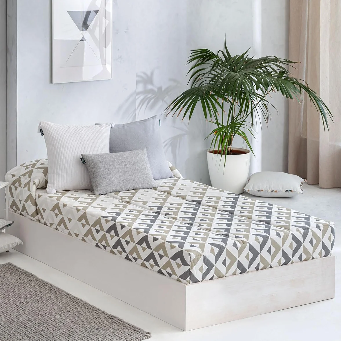 Lanovenanube Edredón Ajustable Murcia Gris Cama 150 algodón 150 gr | 70% algodón y 30% poliéster. Gramaje 150 gr. Ajustable con goma. Para colchón hasta 35 cm y camas 190/200 cm.