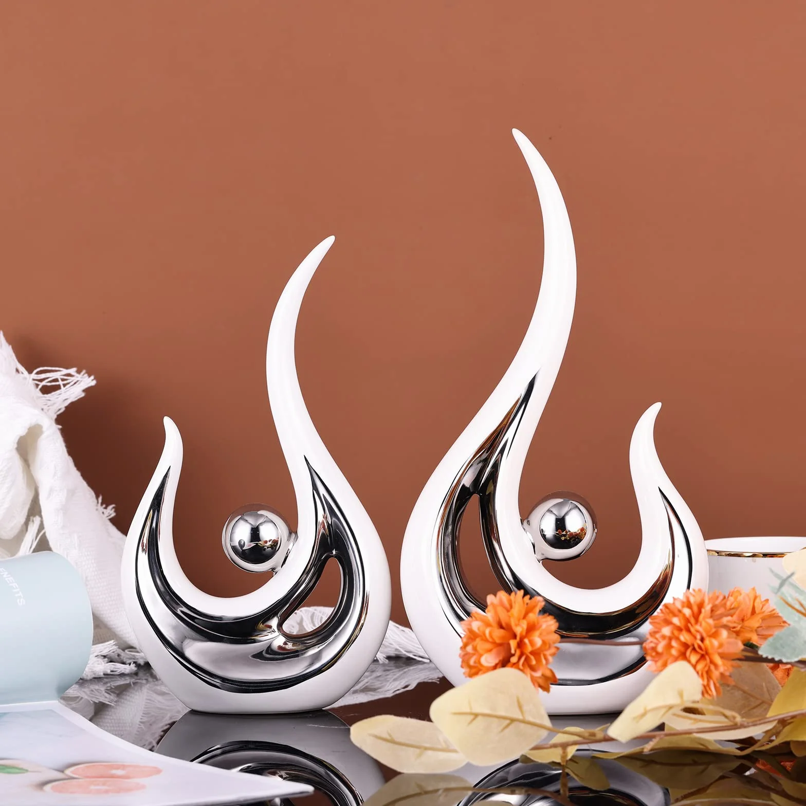 XMGZQ Blanco Plata Estatua de Cerámica,Modernos Escultura de Arte Abstracta,Objetos Decoraciones,Centros Decorativos de Mesa,Figura Decorativa,Juego de 2,Deco para Oficina,Mesa