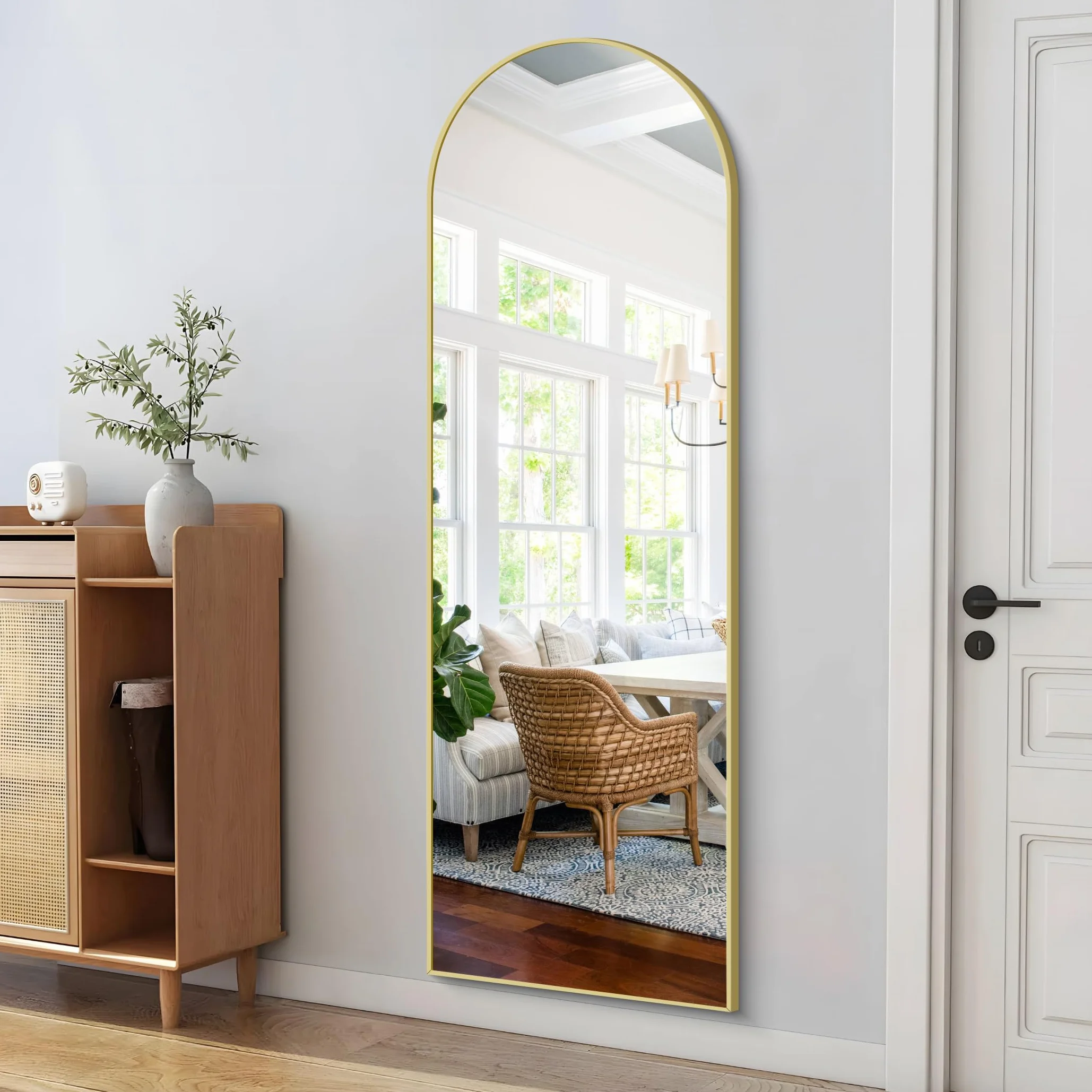 COFENY Espejo de Pie Cuerpo Entero Curvado, Espejos Grandes de Pared con Marco de Aluminio 161 x 52 cm, Espejo de Pie Inclinado o Colgante para Salón, Dormitorio, Entrada, Dorado