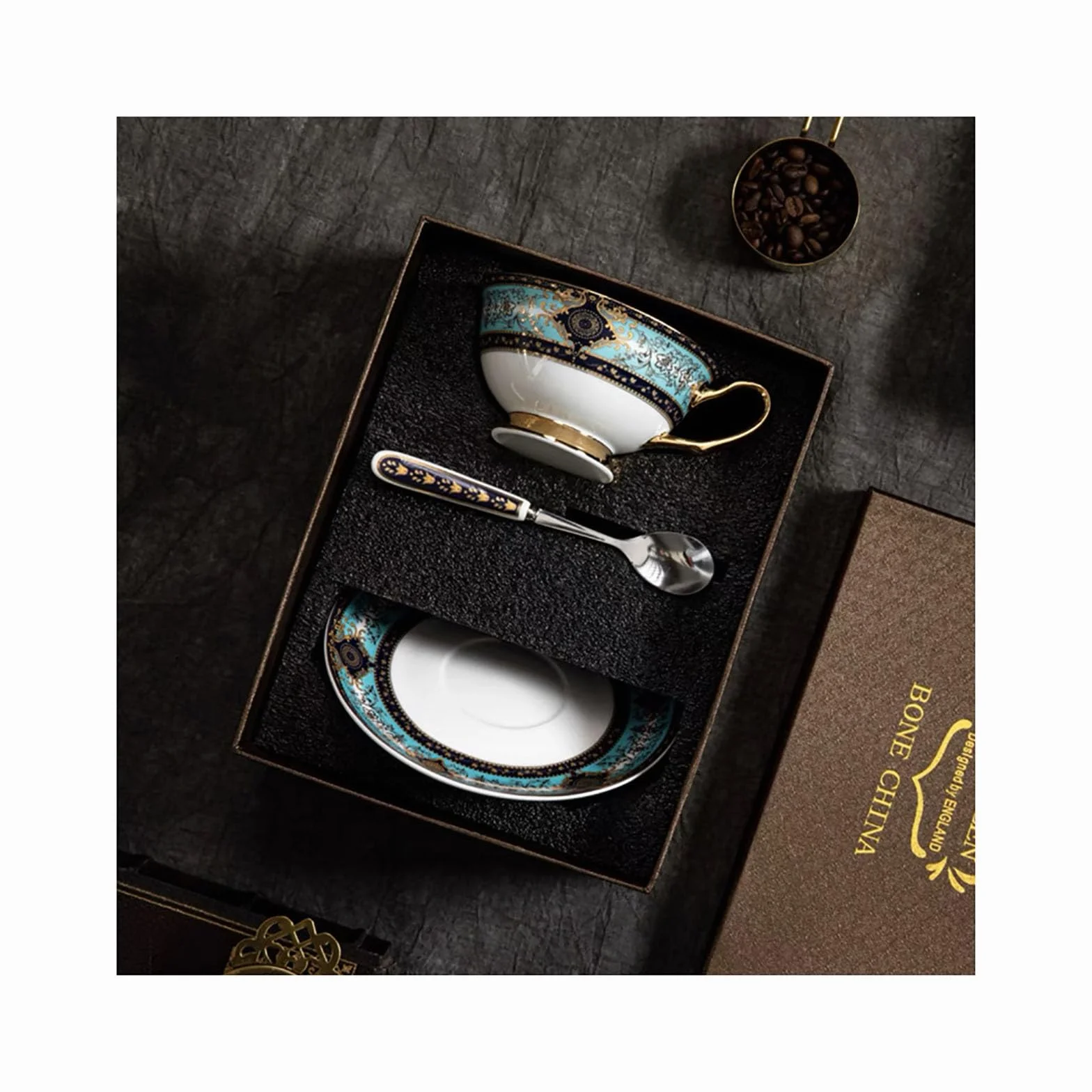 YUDIZWS Juego de tazas de té de porcelana china con cuchara de oro y caja de regalo, tazas de café de té y platillos Juego de 1 taza de té de porcelana Taza,3pcs