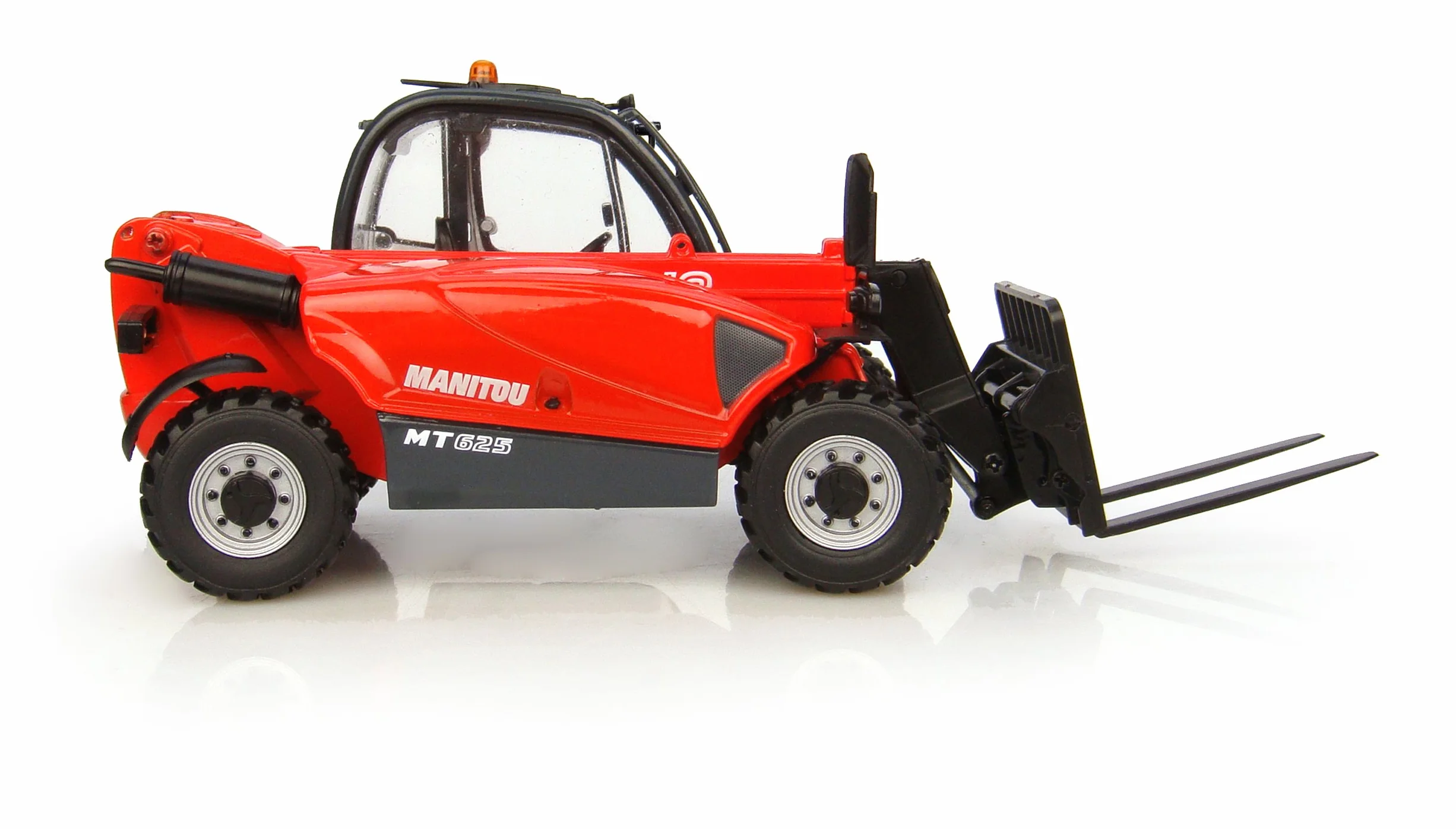 Universal Hobbies - Modelo a Escala (UH2924)
