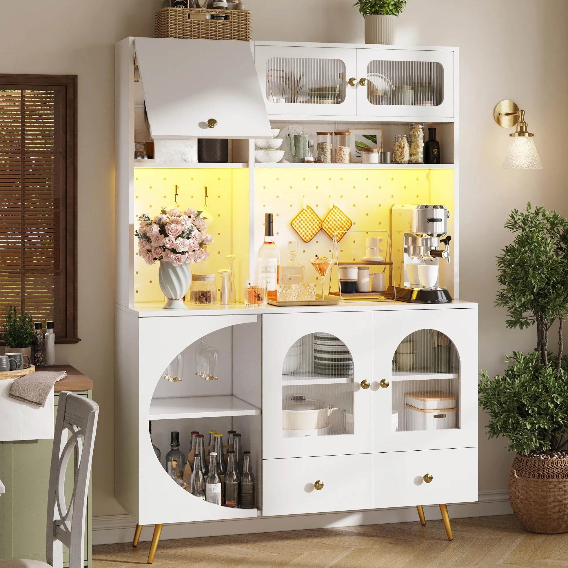 Aparador Cocina Alto Armario Cocina con Enchufe y LED, Alacena de Cocina con Puerta Vidrio y Placa Orificio, Mueble Aparador con Portavaso y Cajón, Dispositivo Antivuelco, 120x40x176 cm, Blanco