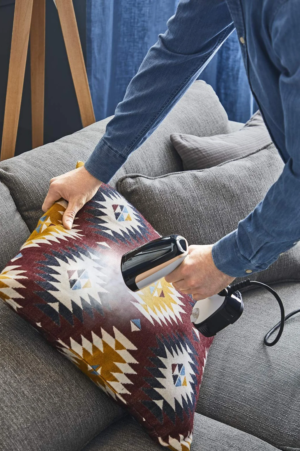 Calor Access Steam Pocket - Plancha de vapor (diseño ultracompacto con cabezal plegable listo en 15 segundos, 1300 W, flujo de vapor continuo de 19 g/minuto, ligero
