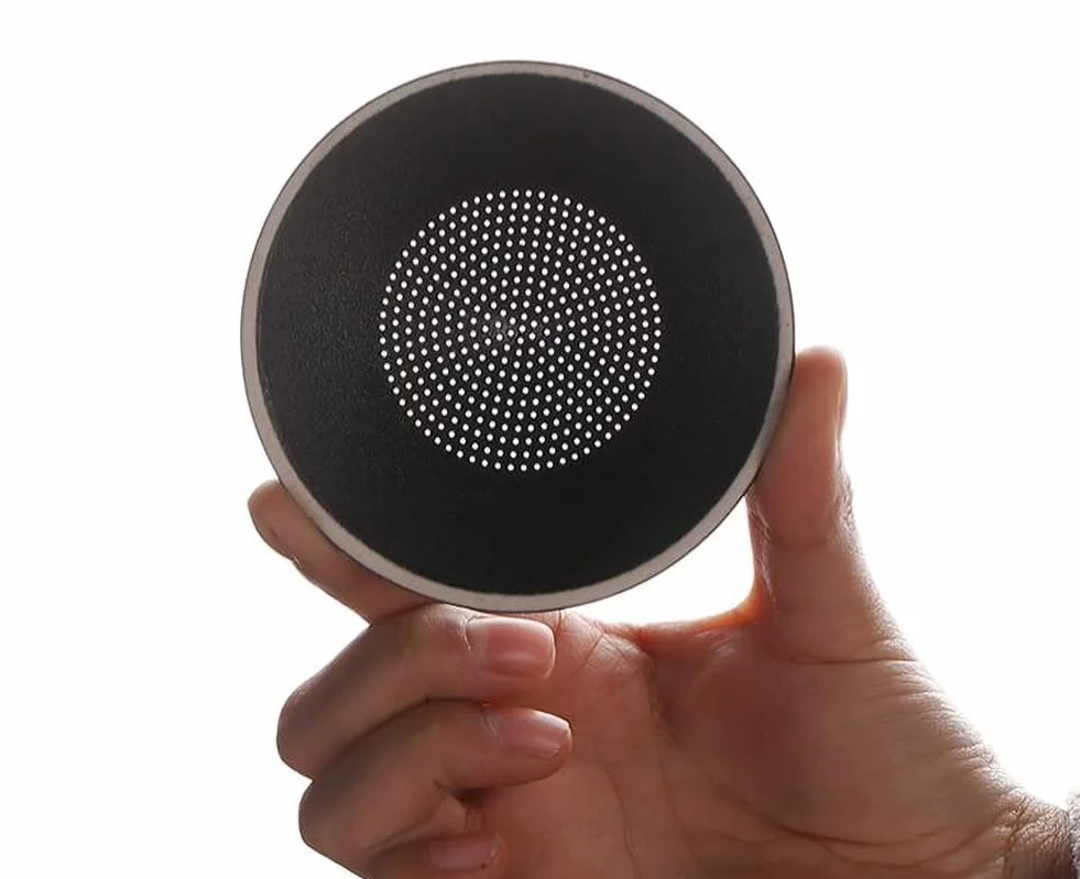 Infusor de té de malla fina de cerámica, infusor para té suelto, colador de malla fina, estatua de monje pequeño, decoración de mesa de té, filtro de té A01