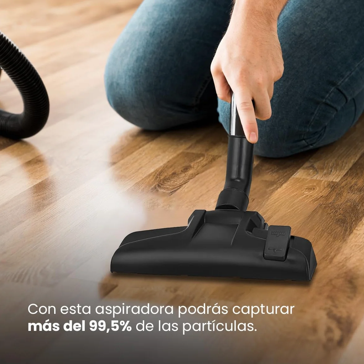 Kubo - Aspiradora sin Bolsa Filtro HEPA - Incluye 4 Accesorios - Funcionamiento Silencioso de 79 dB - Succión de 13 Kpa - Depósito de 2,5 L - Potencia 700W - Color: Quetzal Green
