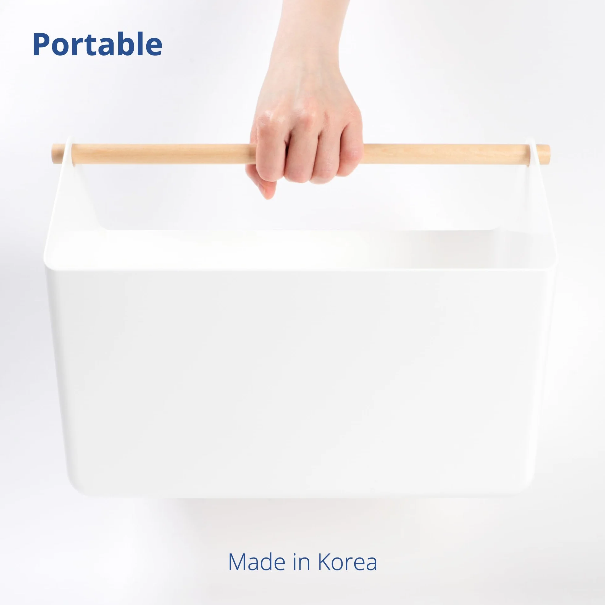 BLUE GINKGO Cesta de almacenamiento grande - Organizador de plástico con mango de madera para baño, despensa o suministros de limpieza (blanco)