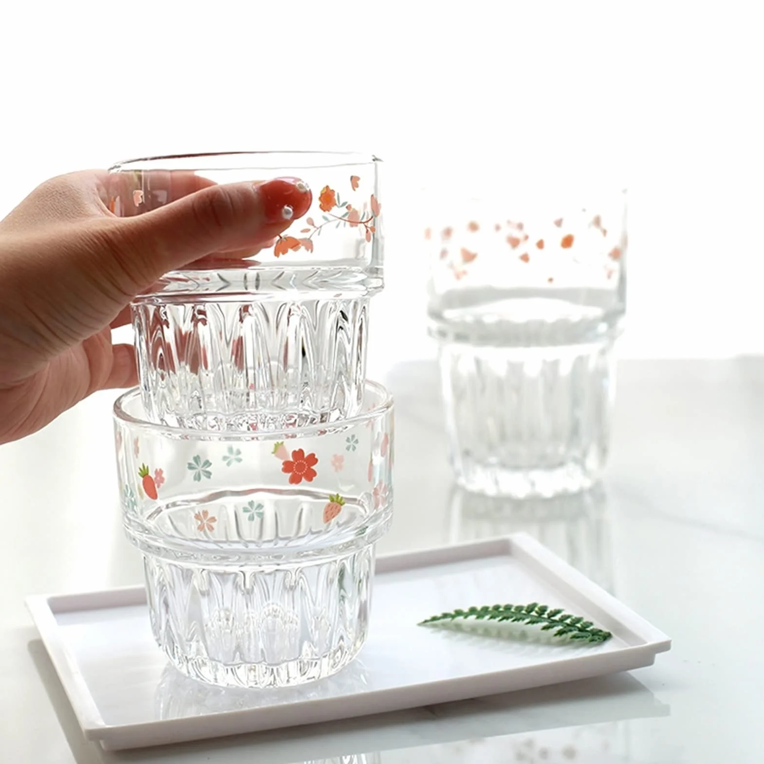 QINGGANGLING999 Vasos de Agua 260ml de vidrios for Beber Lindo Copa de Cristal Creativo Taza de Agua Transparente Estudiante Leche Resistente al Estudiante Vidrio Vasos Cristal
