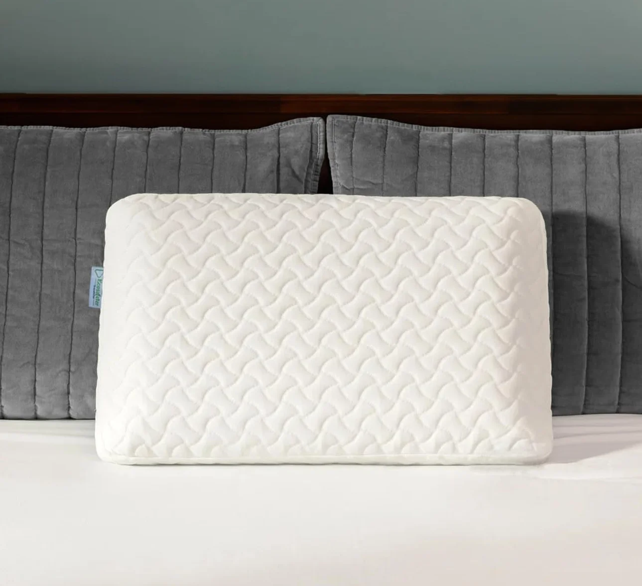 Almohada de espuma viscoelástica para un sueño reparador, cojín cervical ergonómico de alta densidad para dormir de lado y de espalda (blanco)