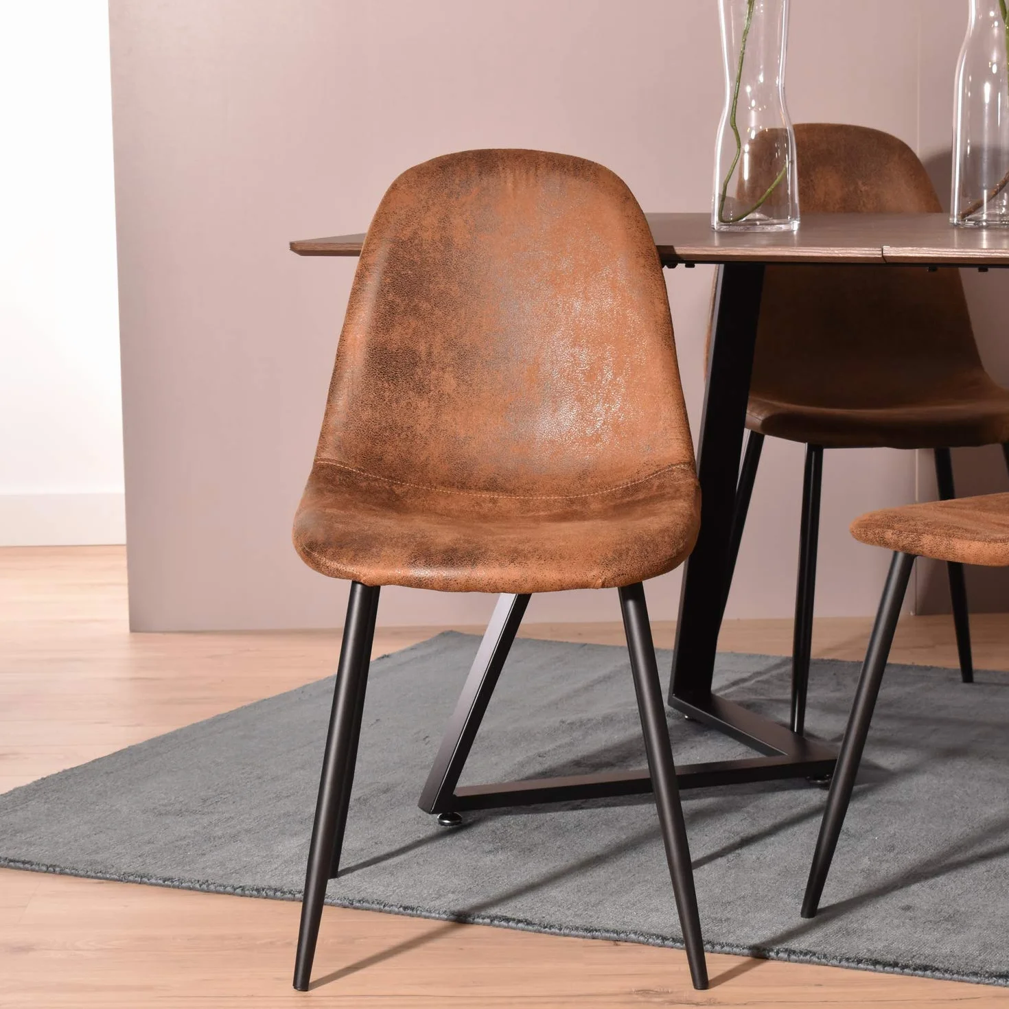 MEUBLE COSY Juego de 4 Sillas de Comedor Vintage Retro Sillón Tapizado en Gamuza con Patas Metálicas para Cocina Salón
