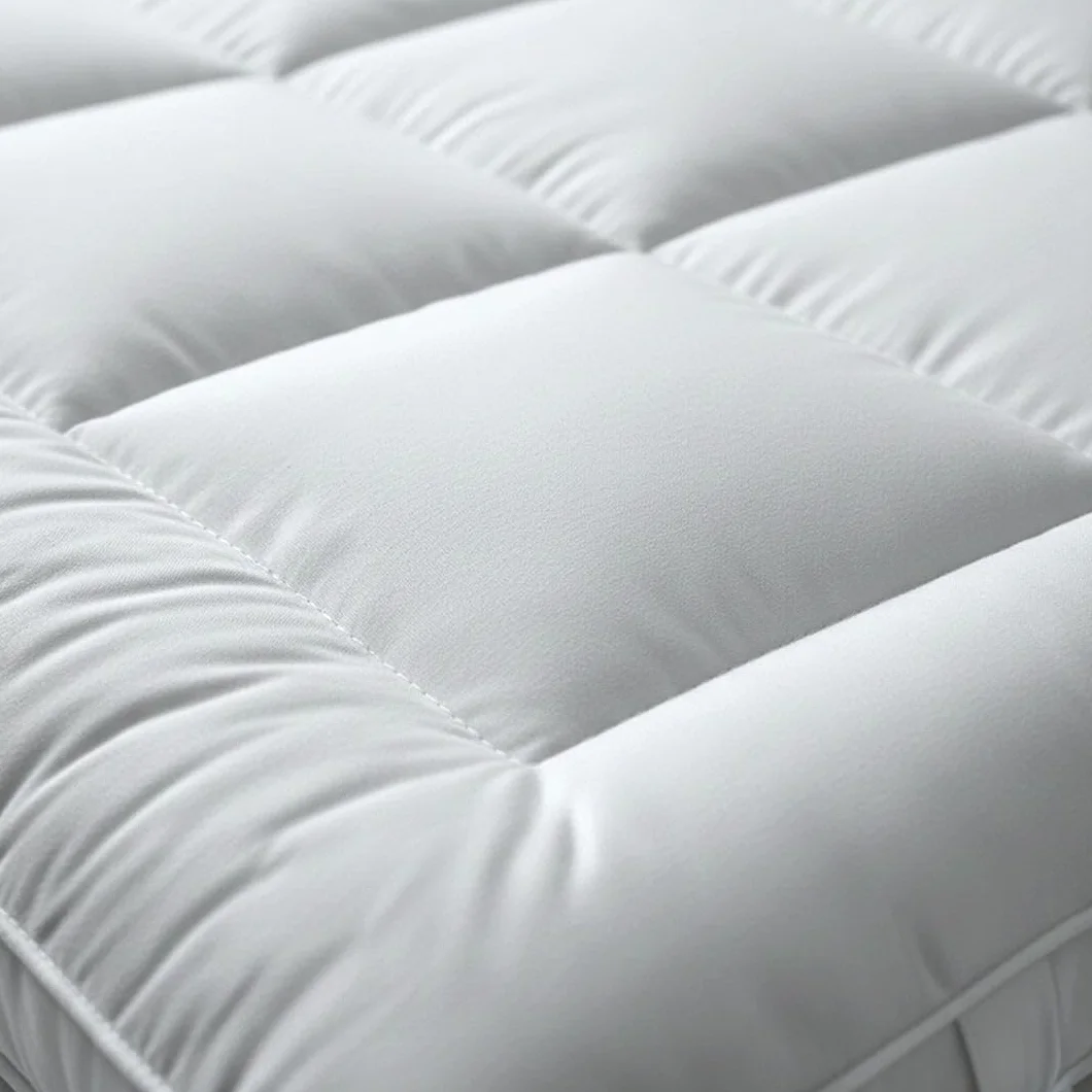 The White Stone Topper Cubrecolchón 160 x 200 cm | Acolchado de Fibra 1000 g/m² | Extra Confort con Cámara de Aire Transpirable | Cubrecolchón Efecto Nube Estilo Hotel Made in Italy
