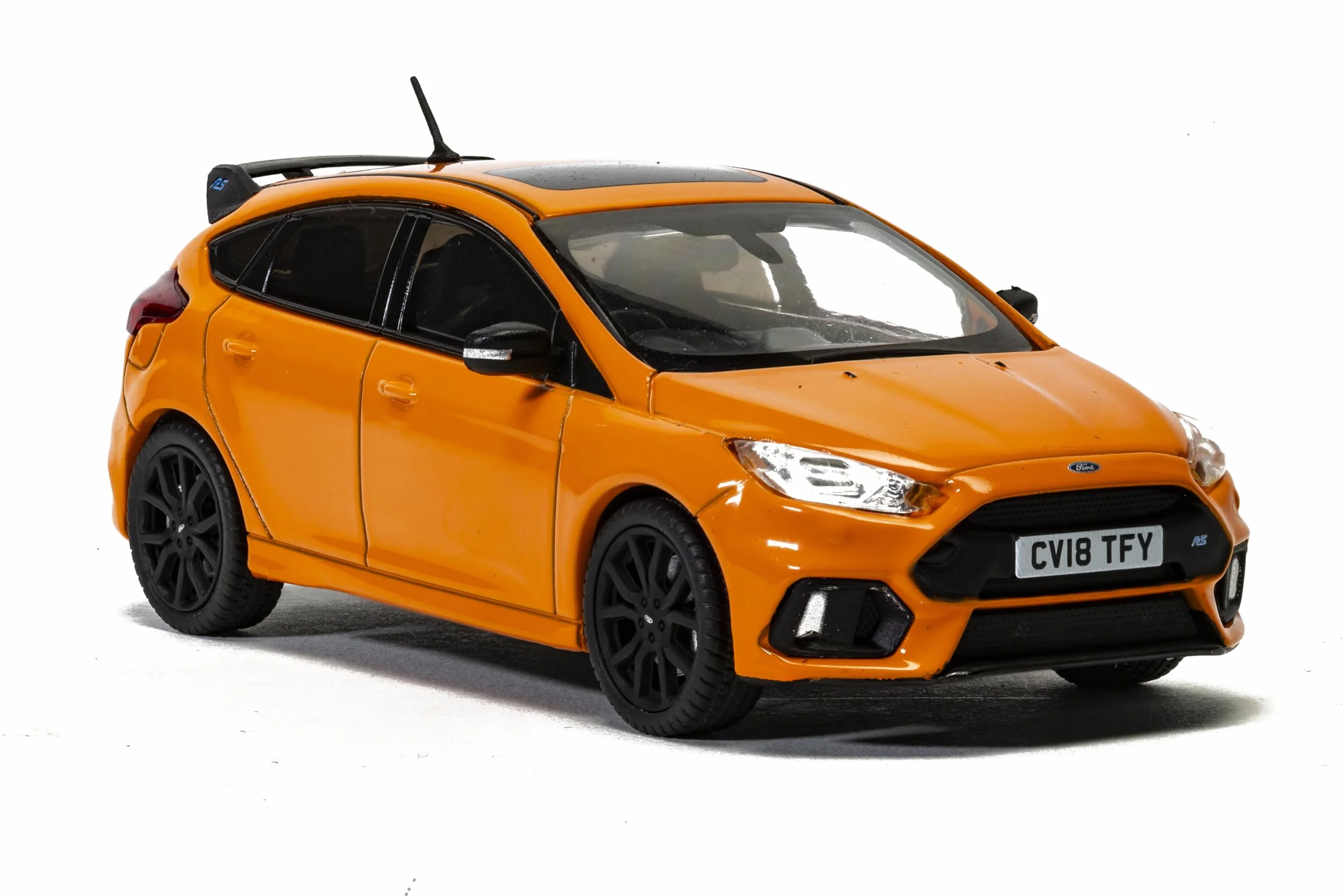Corgi Ford Focus Mk3 RS Heritage Edition, Modelo de fundición a presión en Color Naranja Intenso