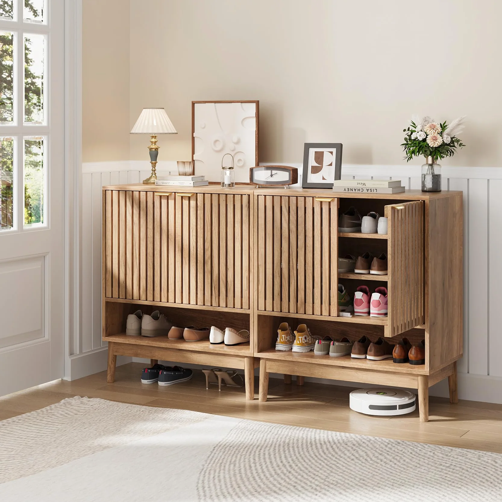 Kiasthome Zapatero de Madera con Estantes Ajustables, Organizador de Zapatos con Puertas Rejilladas, Mueble Zapatero para Entrada, Pasillo y Salón, Diseño Moderno (Madera Natural, 70 cm)