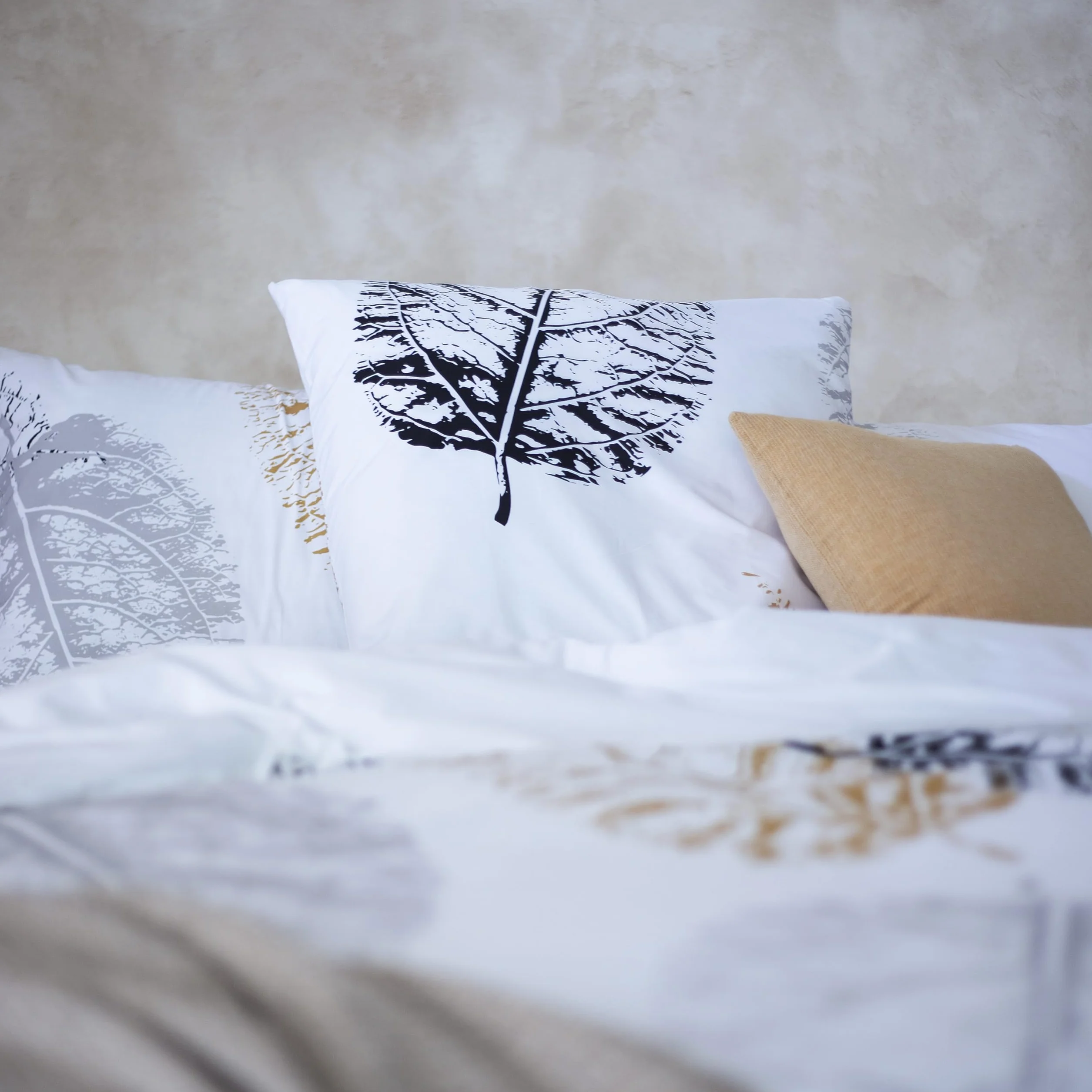 Funda nórdica Kari Cama 150 cm - 240x220 cm, algodón 200 Hilos. Cierre con Corchetes.