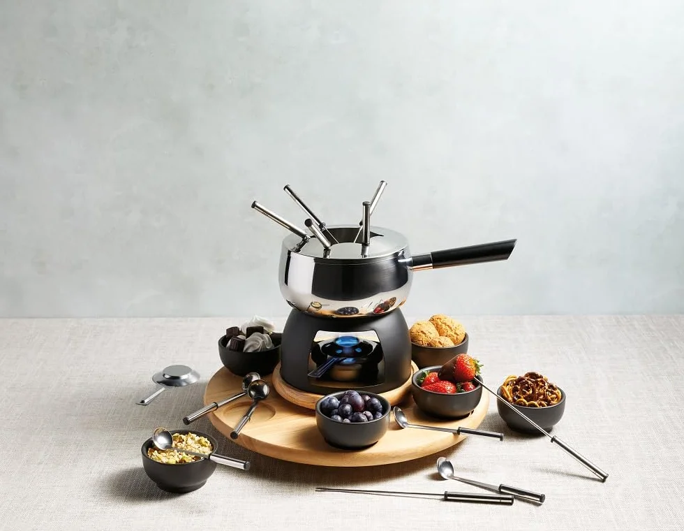 Artesà Juego de Fondue con Plato Giratorio Lazy Susan, Olla de Fondue de Acero Inoxidable con Quemador, Recipientes y Utensilios, Juego de 22 Piezas, Negro