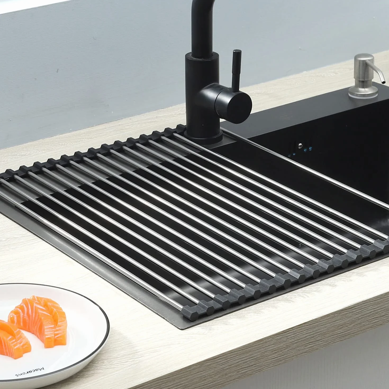 Escurreplatos Plegable y Extraíble ViWaVee, Escurridor de Platos sobre el Fregadero, Rejilla de Goteo, Negro 43x35