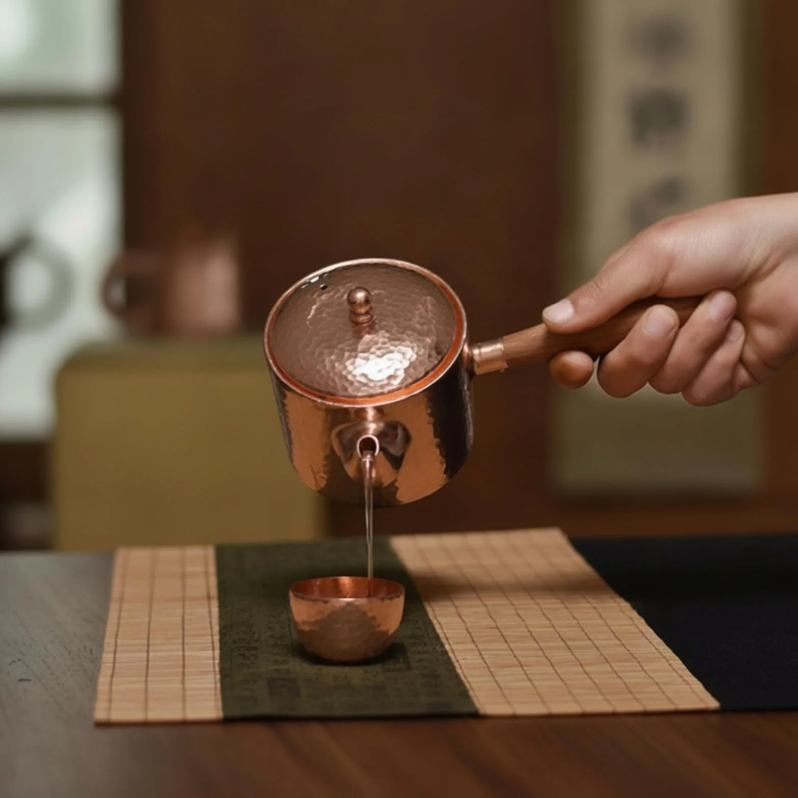 Tetera Cobre Estilo Clásico Tetera con Tapa Compacto Hervidor para Aficionados l Té, Mango De Madera